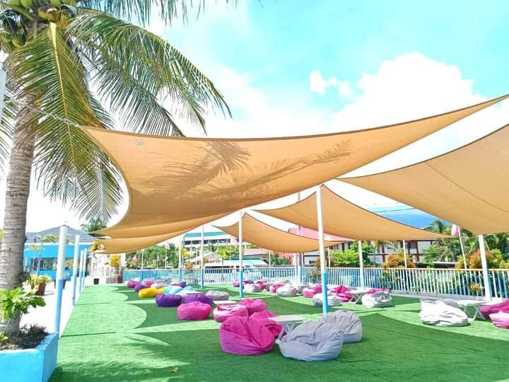 alexa waterpark bean bags