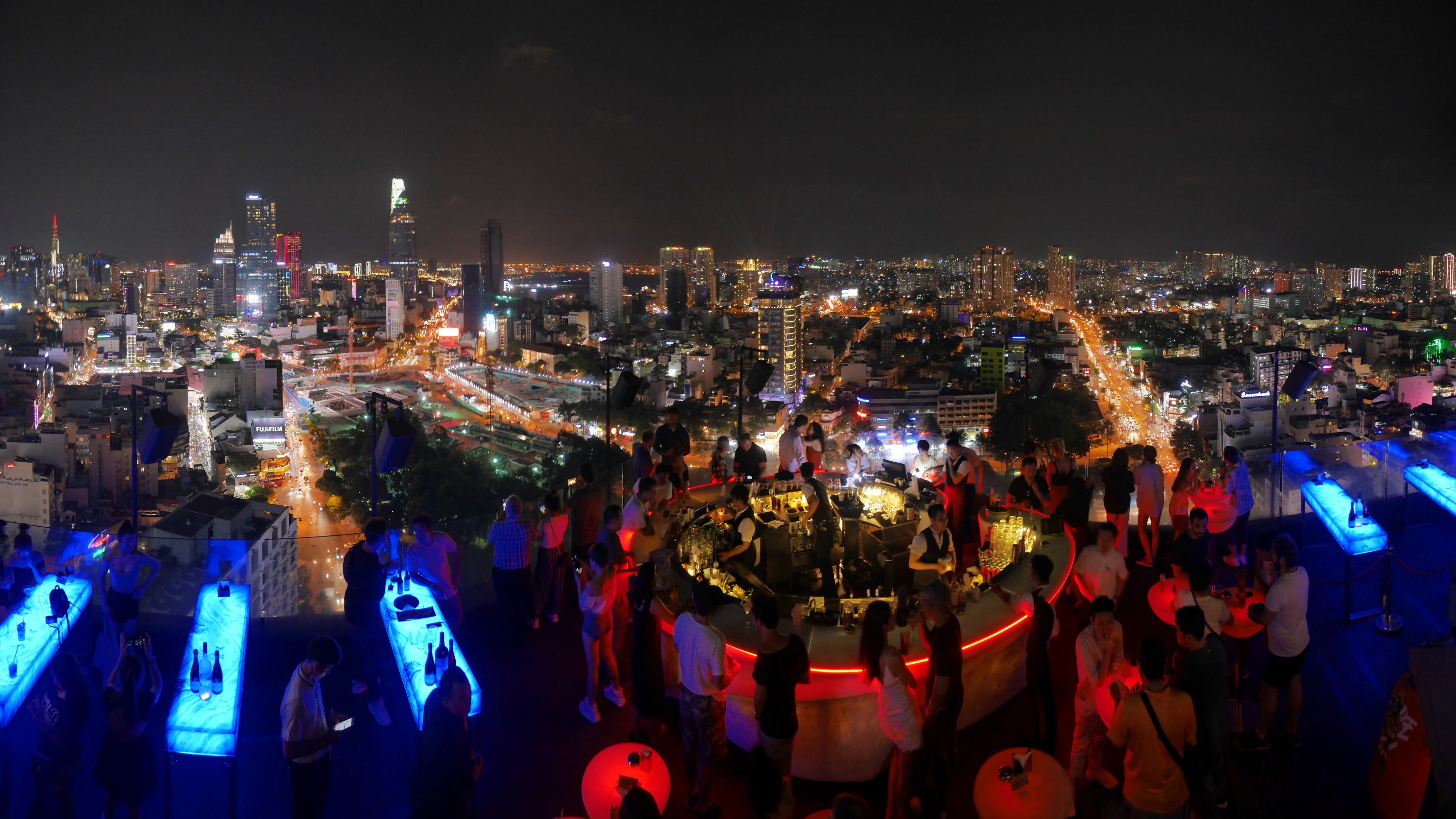 Eats After Dark: Ultimate Saigon Street Food Adventure - Night Tour
