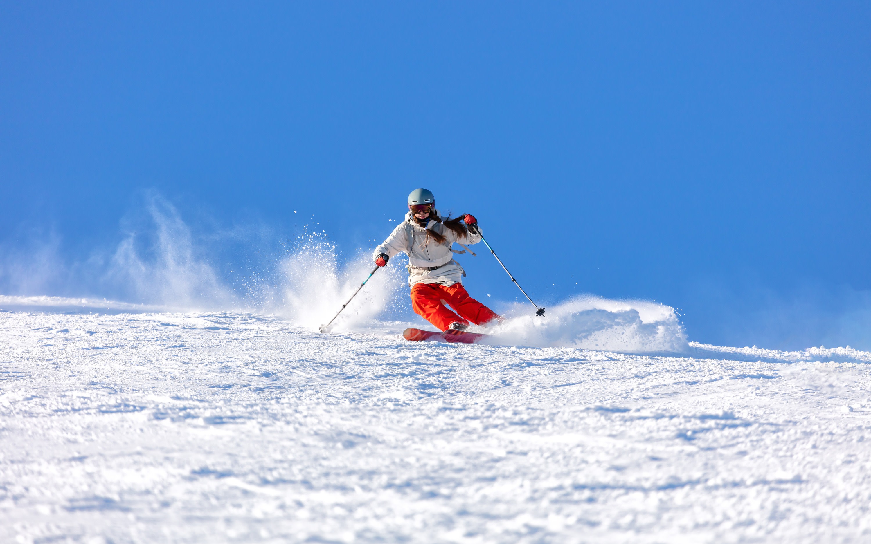 High-speed train station pick-up and drop-off between Zhangjiakou Station/Chongli Station and Wanlong Ski Resort