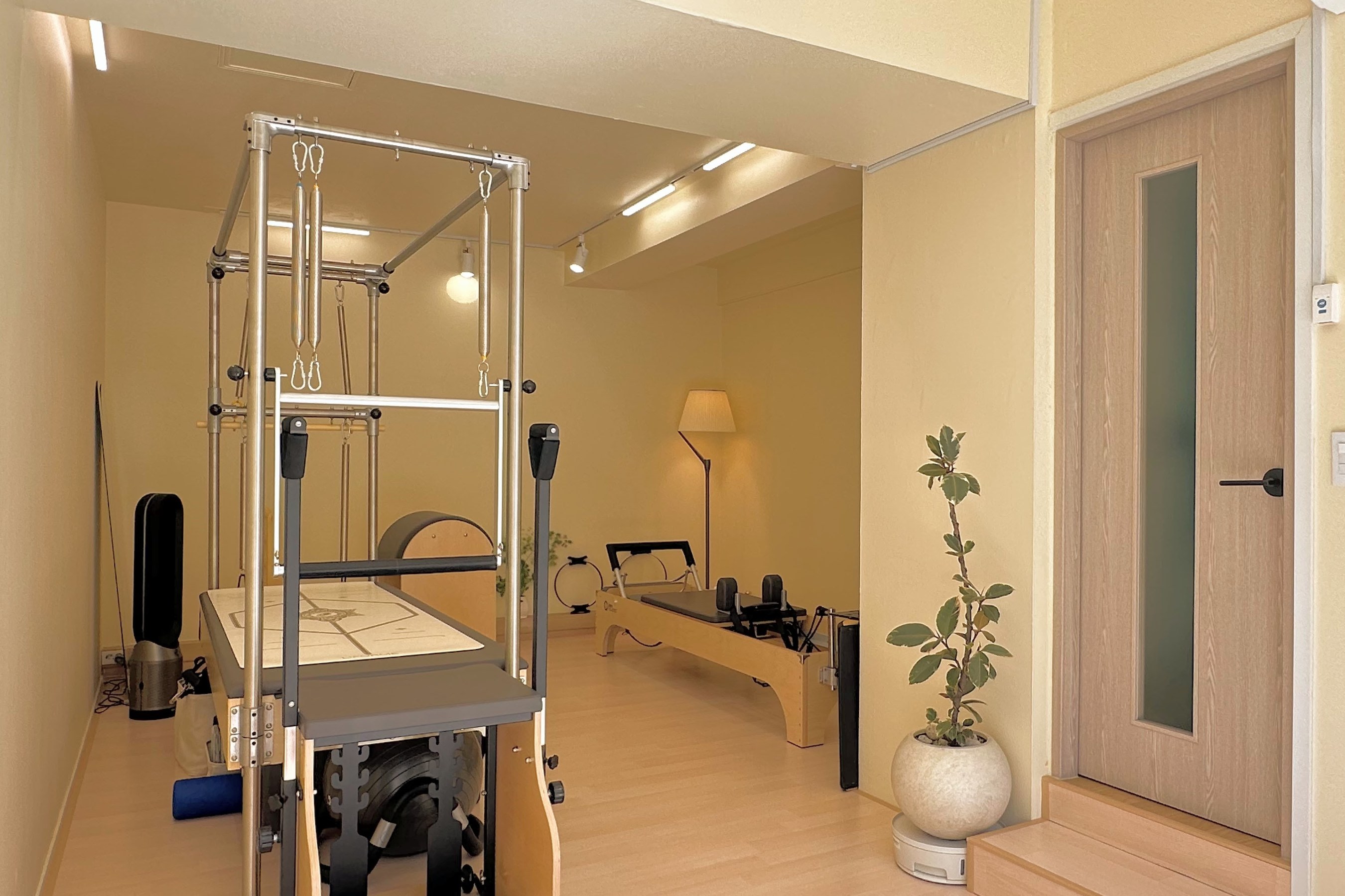 Seulda Seocho tumanida xususiy pilates va yoga sinov darsi