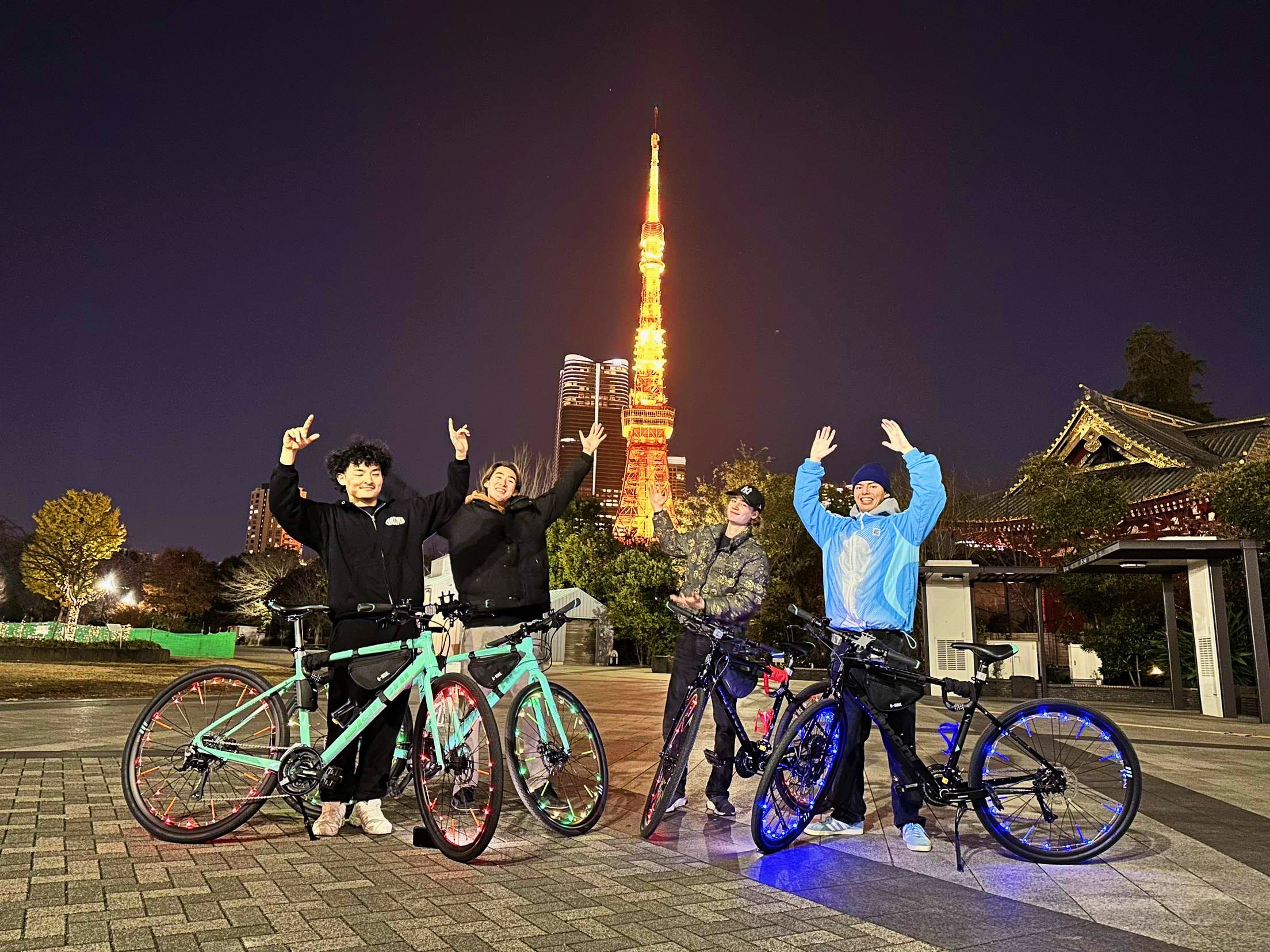 東京隱藏景點 2 小時霓虹燈自行車之旅