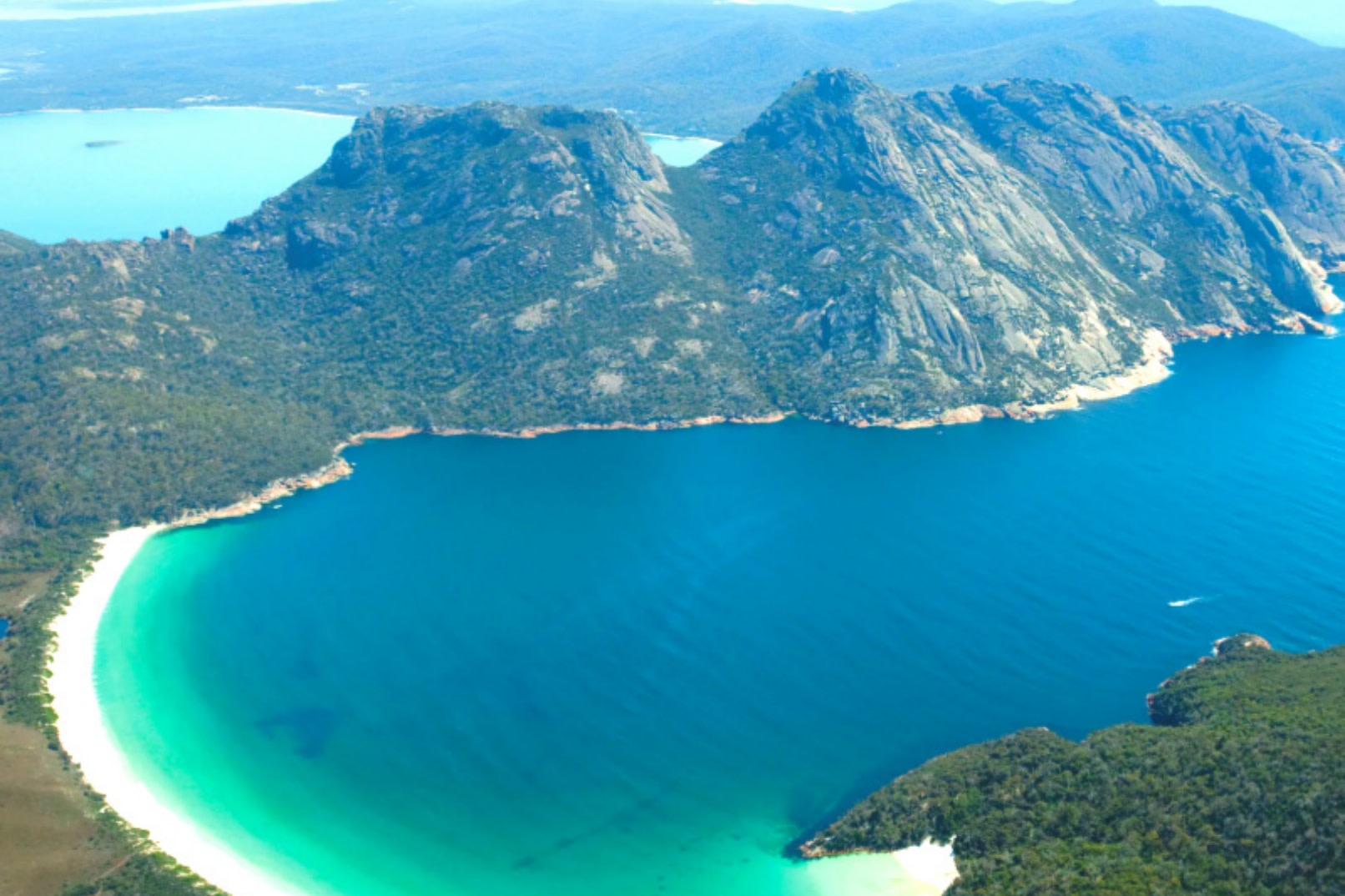 Wineglass Bay Day Trip from Hobart, Tasmania (Chinese Guided Tour)