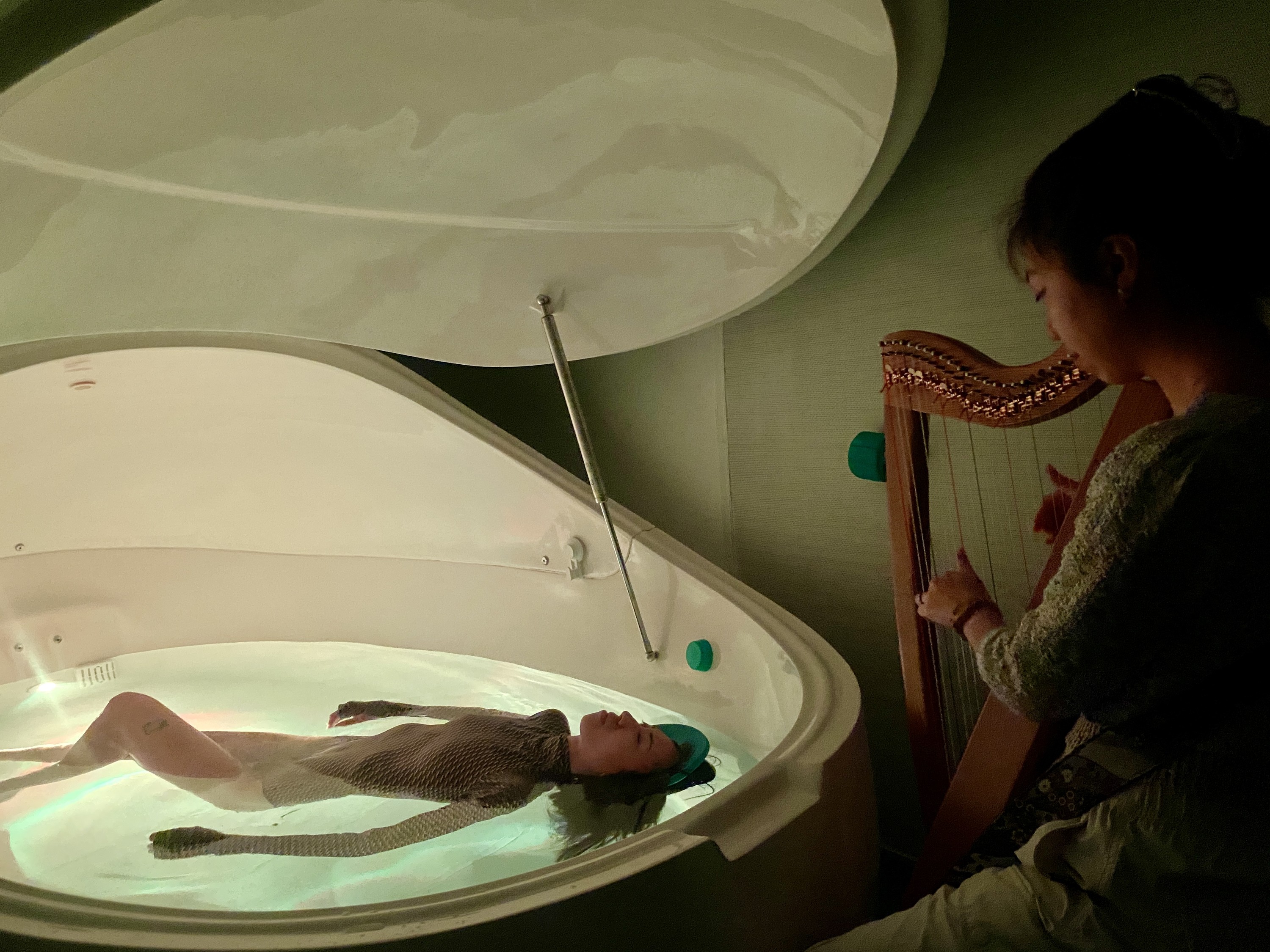 Floatside Harp Therapy: Private Live Harp & Water Healing Experience