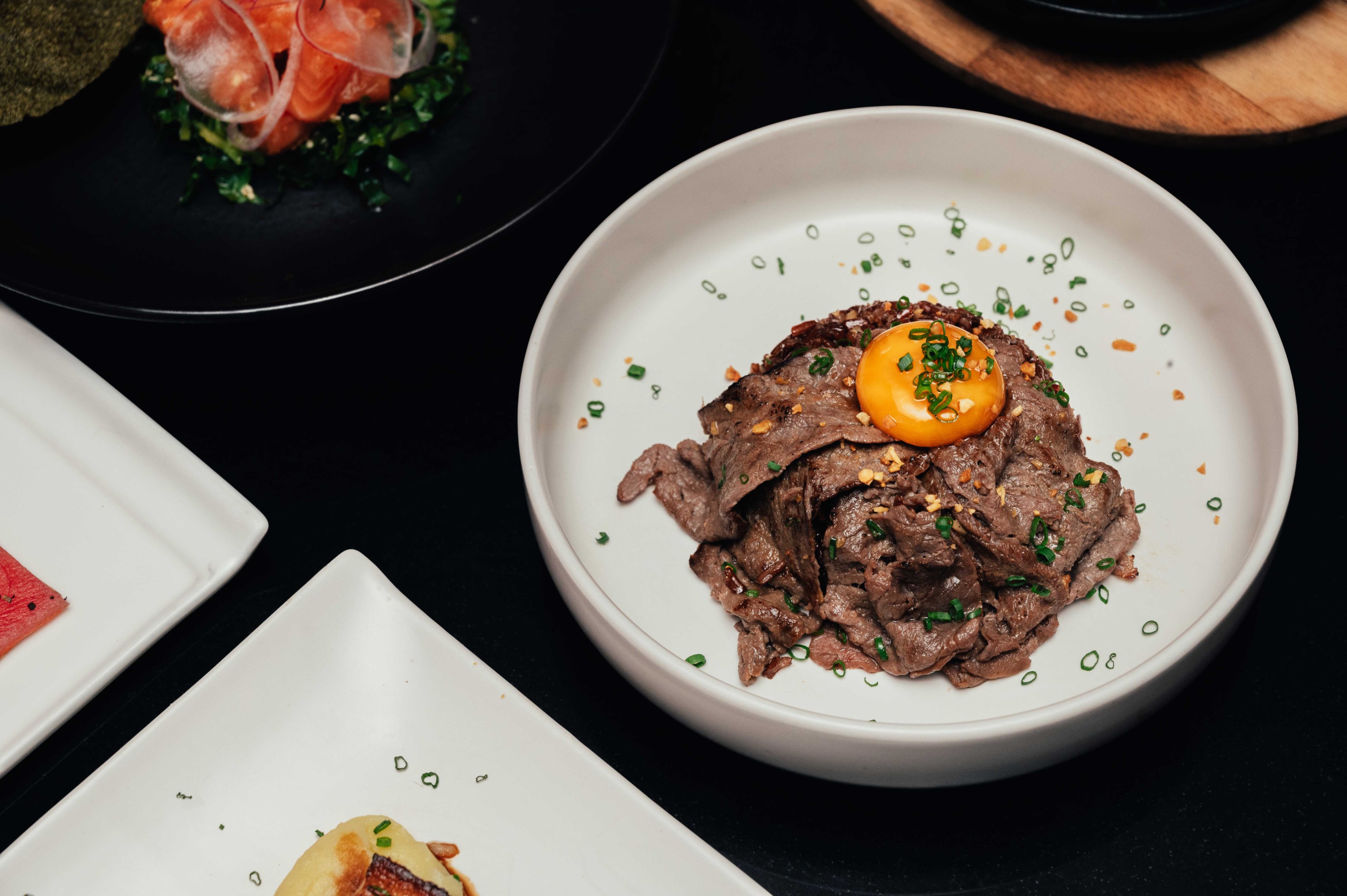 RIB ROOM & BAR Steakhouse The Landmark Bangkok