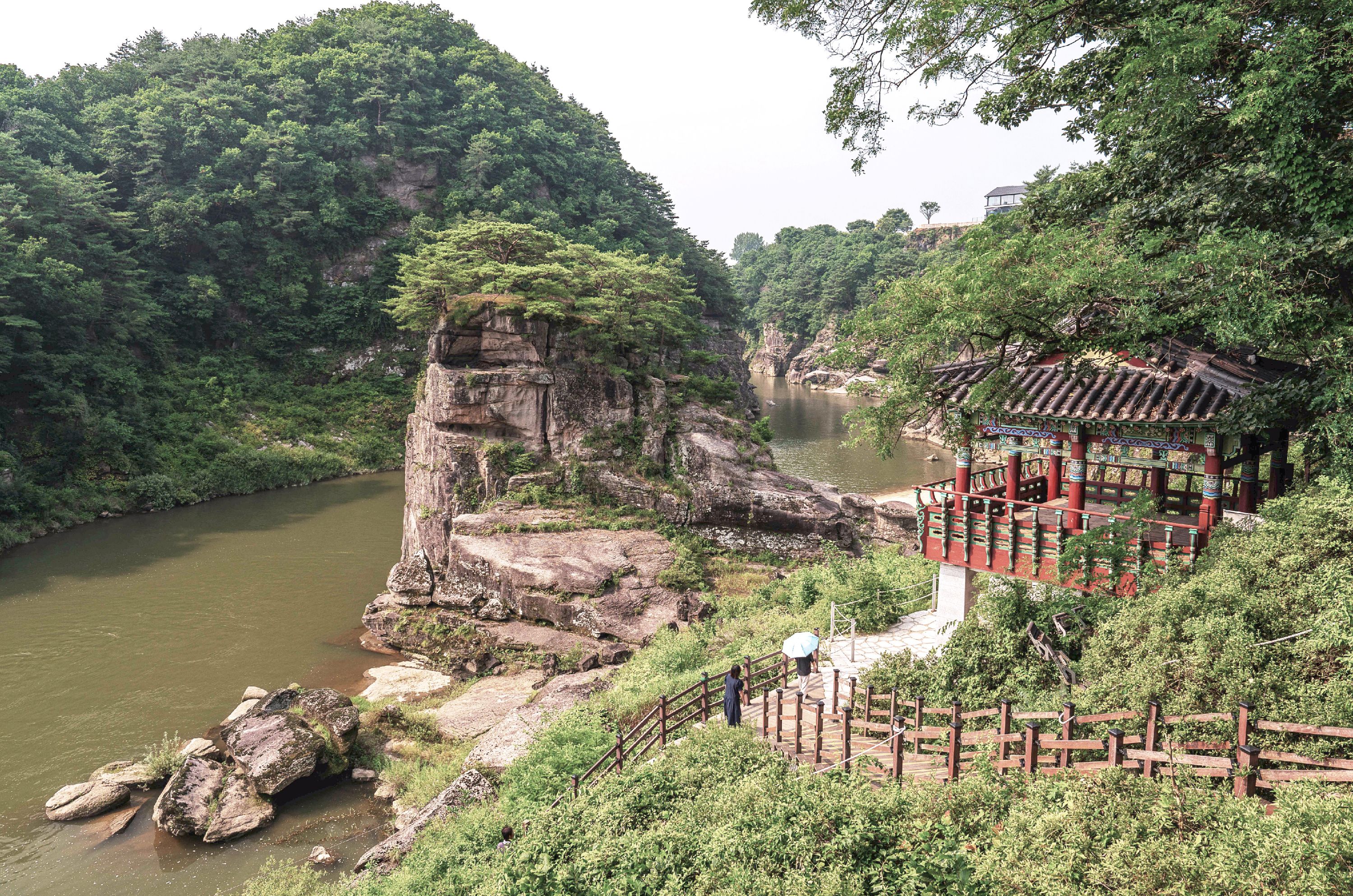 鐵原峽谷 & 季節性熱門景點一日遊