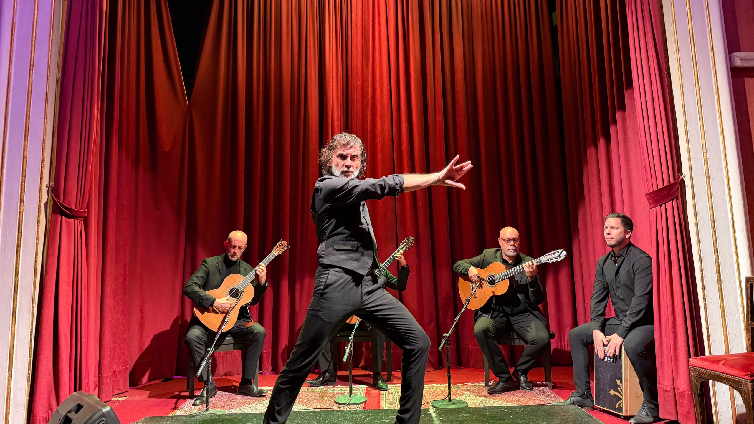 巴塞隆納皇家藝術俱樂部吉他三重奏表演