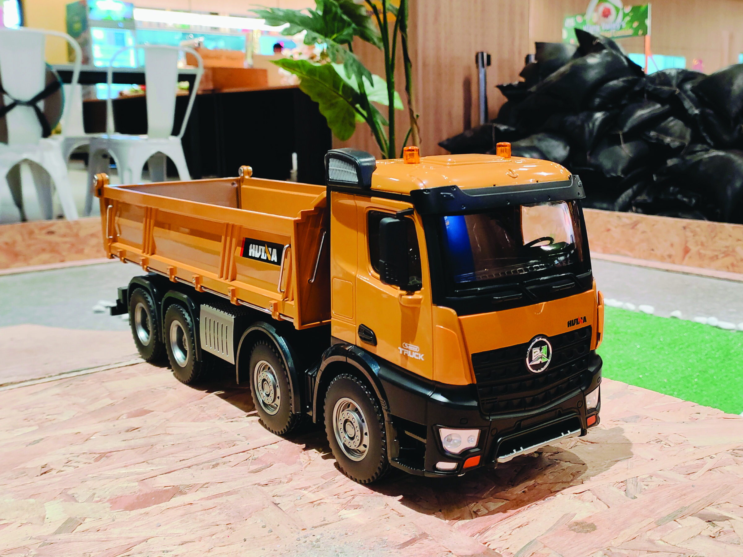 卡車與田野 卡車與田野