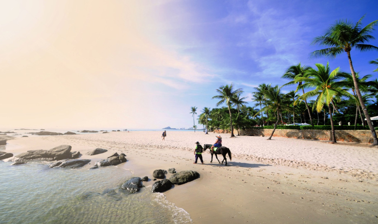 Private Hua Hin Highlight Tour by TTD Global