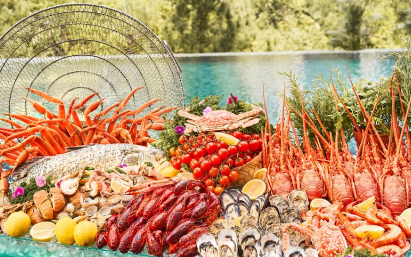 Food Exchange at Novotel Singapore on Stevens