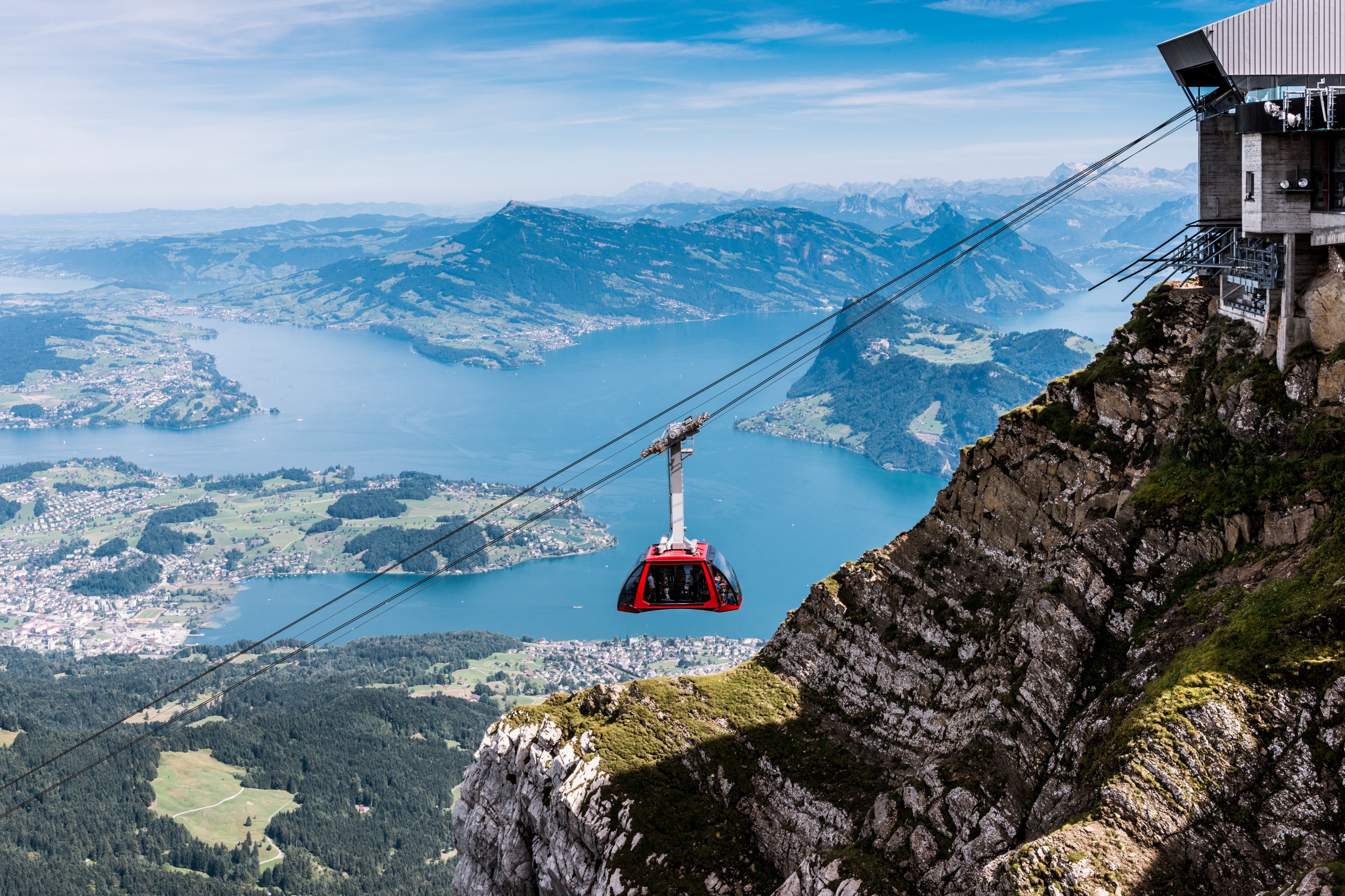 red cable car