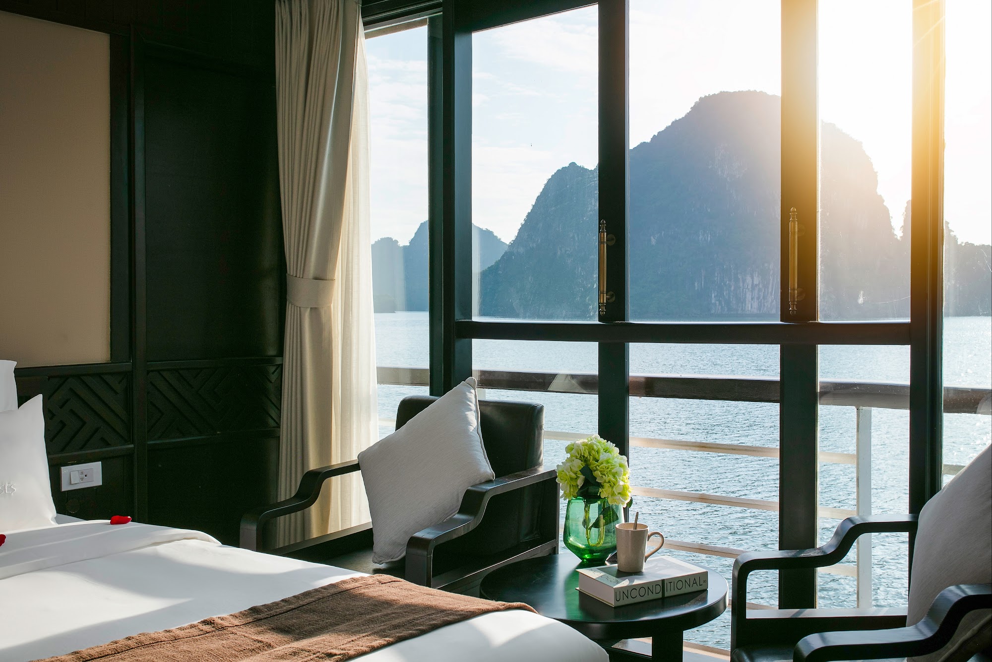 3D2N Halong Bay Tour: Sung Sot Cave & Lan Ha Bay by Lily Cruise