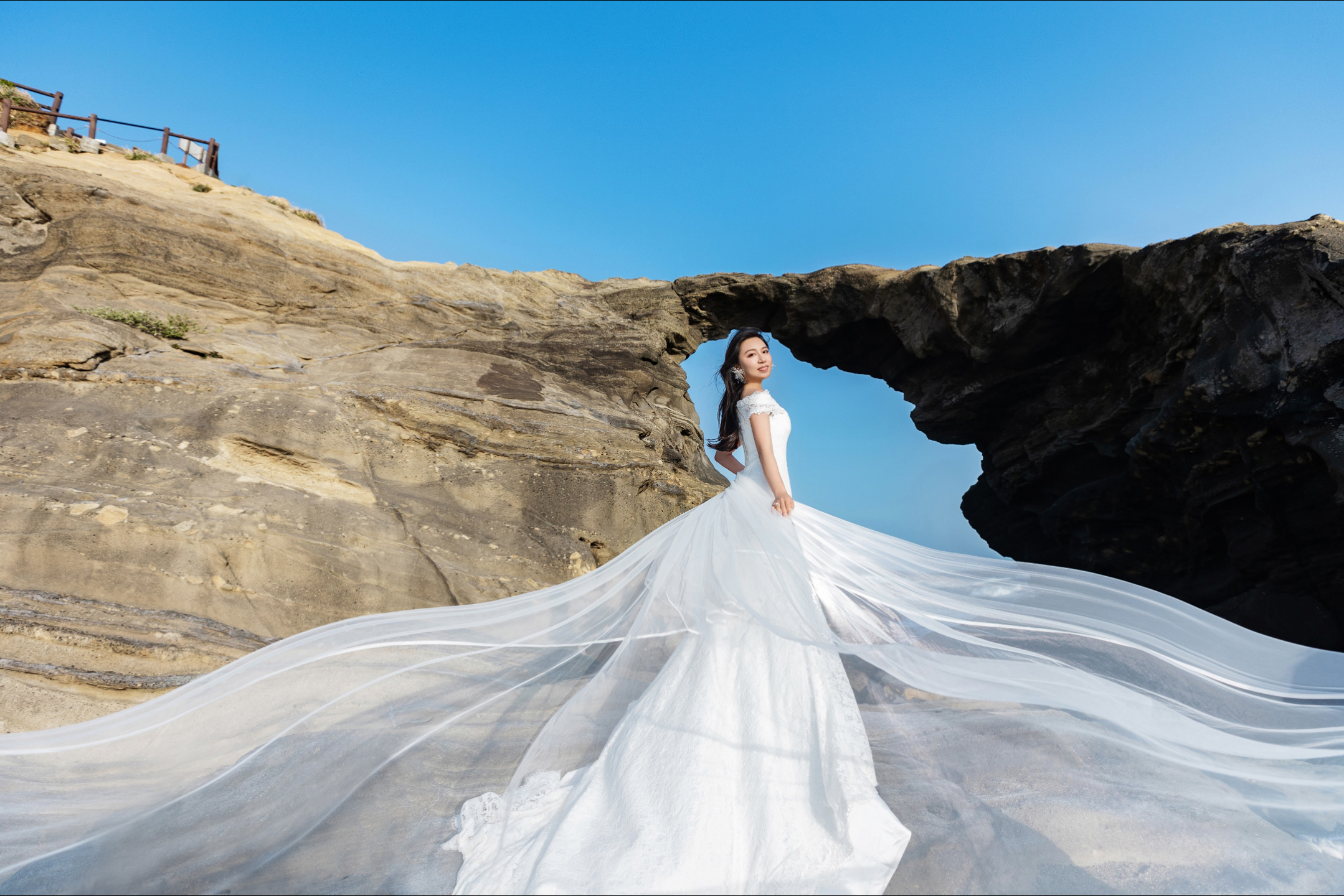 城島公園 - 海岸公園，擁有壯麗的懸崖、岩石海岸和廣闊的海景，是拍攝冒險和風景照片的理想之地