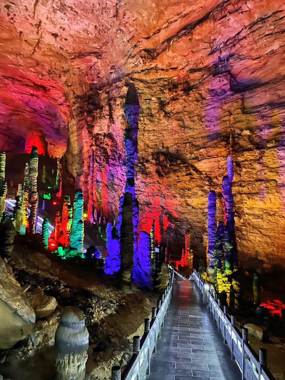 【張家界玻璃橋大峽谷&寶峯湖&黃龍洞】私人定製一日遊（中文團）