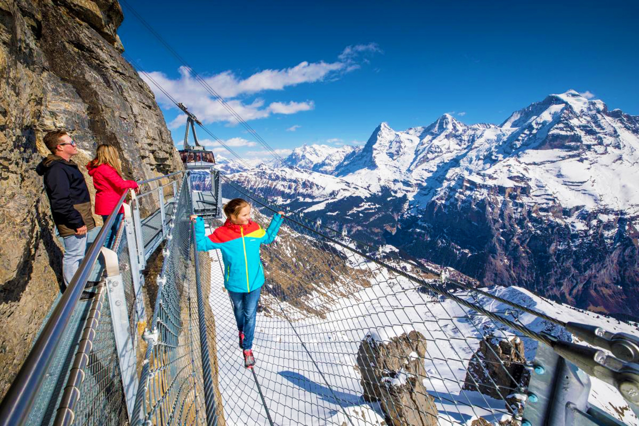 Interlaken Day Trip with Schilthorn Cable Car from Zurich