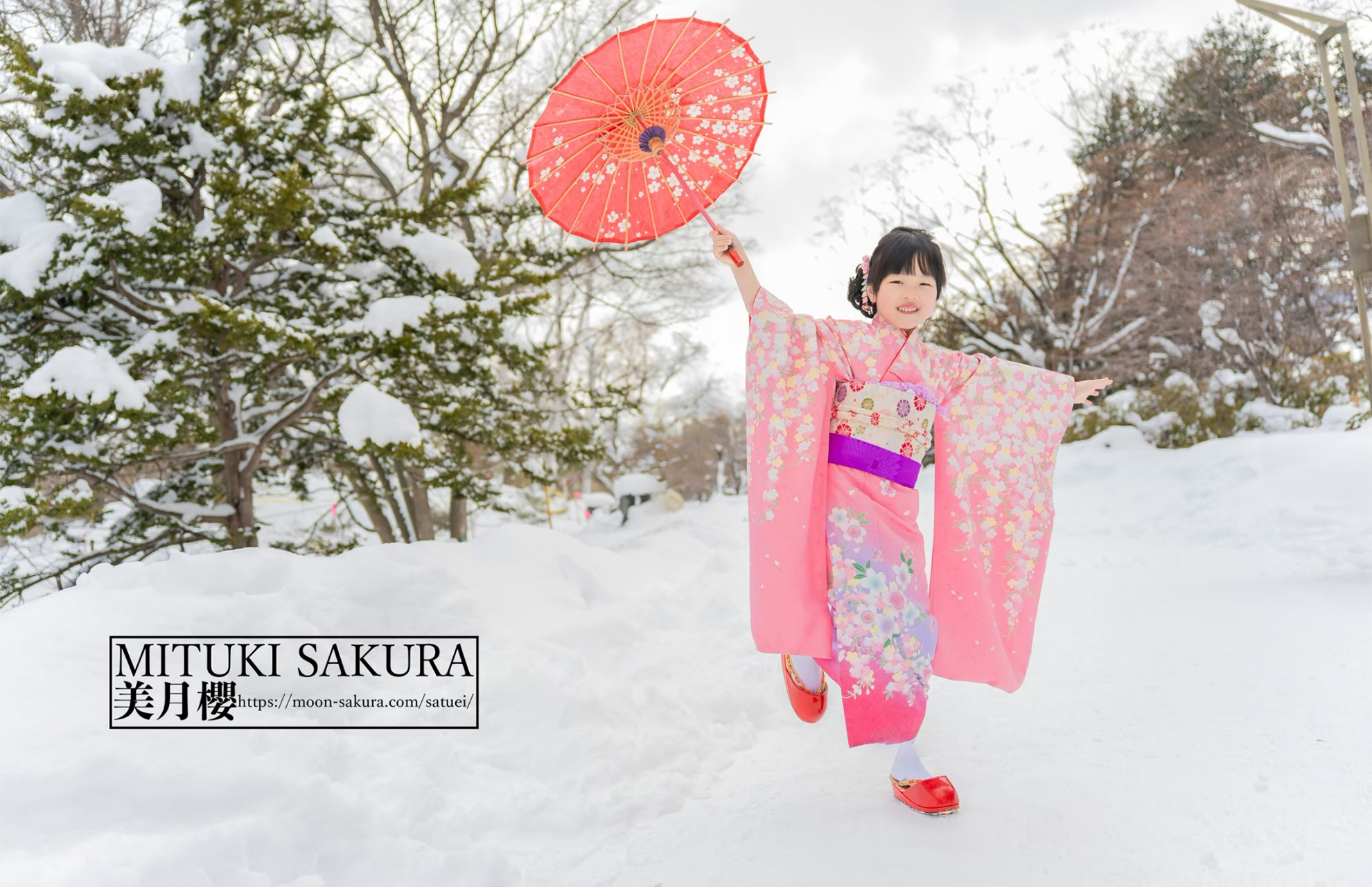 【Bronz 兒童和服】女童高級和服（5-9歲）
靈感來自日本傳統節日「七五三」，為兒童量身打造的高級和服。