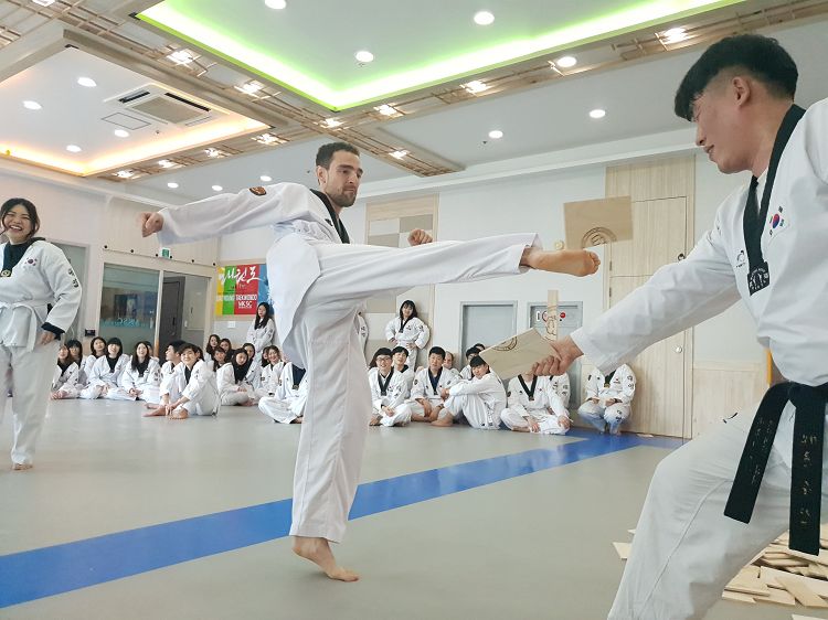 釜山跆拳道文化體驗