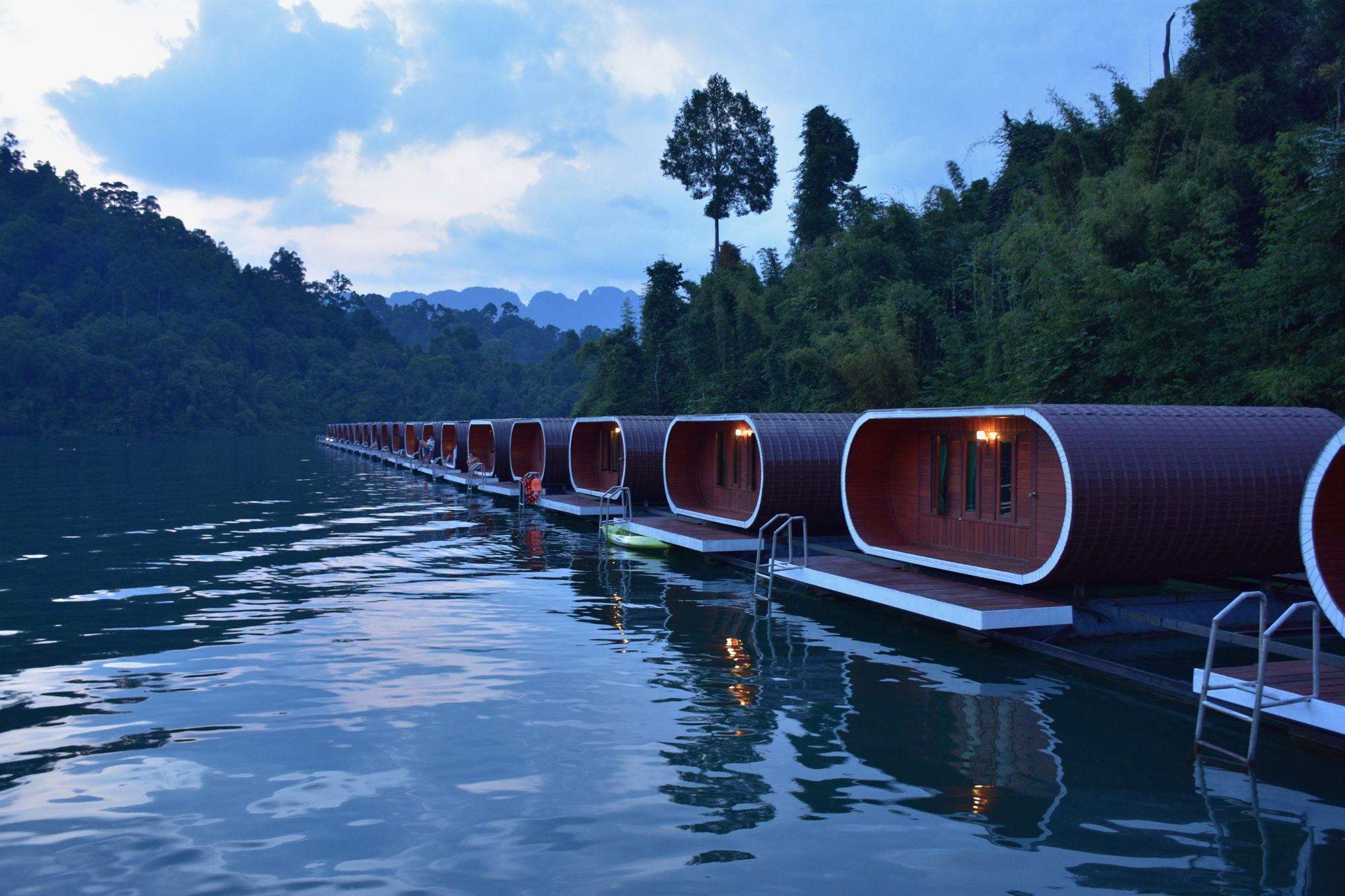 2 Days Cheow Lan Lake Raft House from Krabi