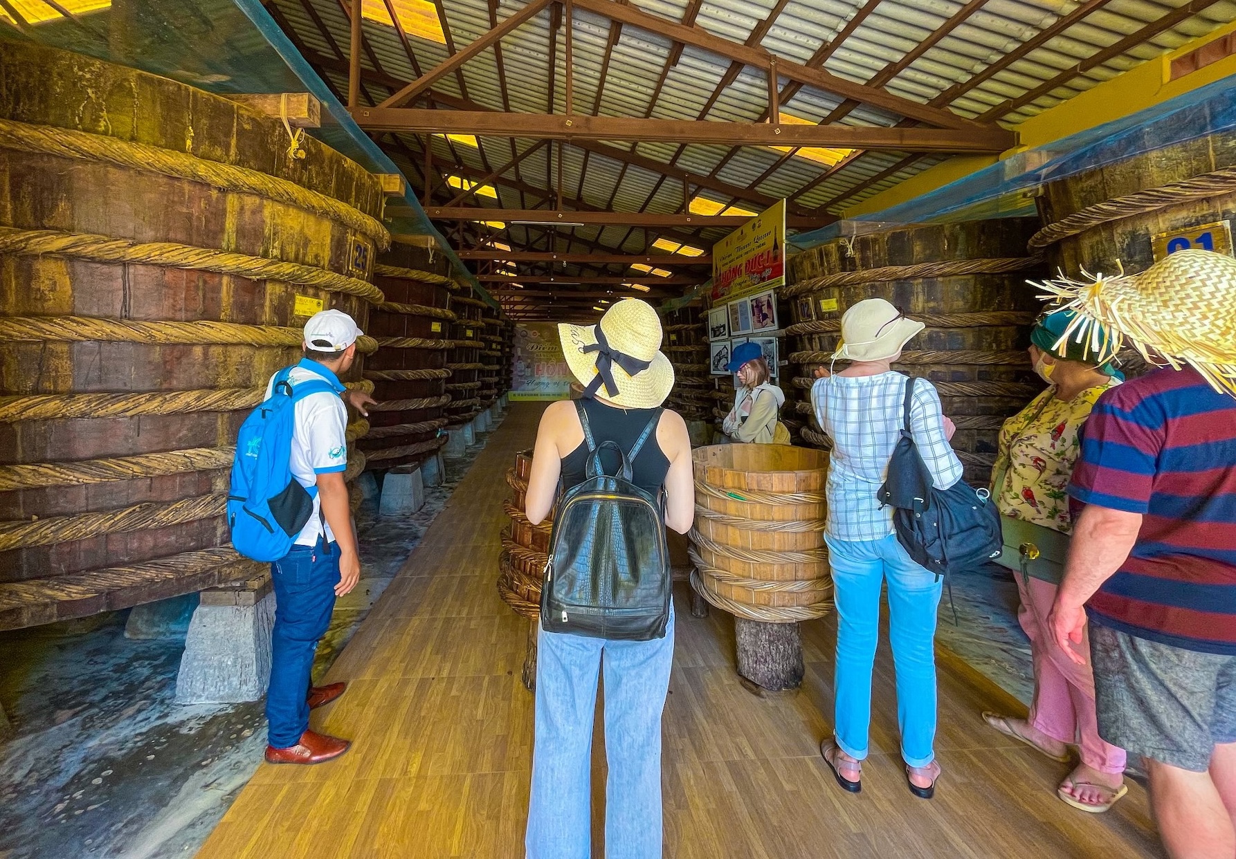 Phu Quoc Airport Transfer with Shopping & Cafe Experience