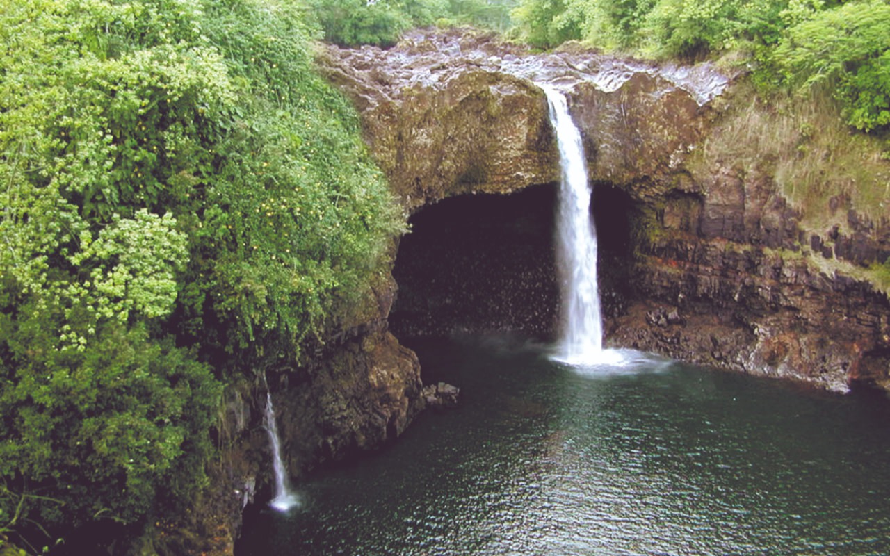 Hilo Volcano Land One Day Tour