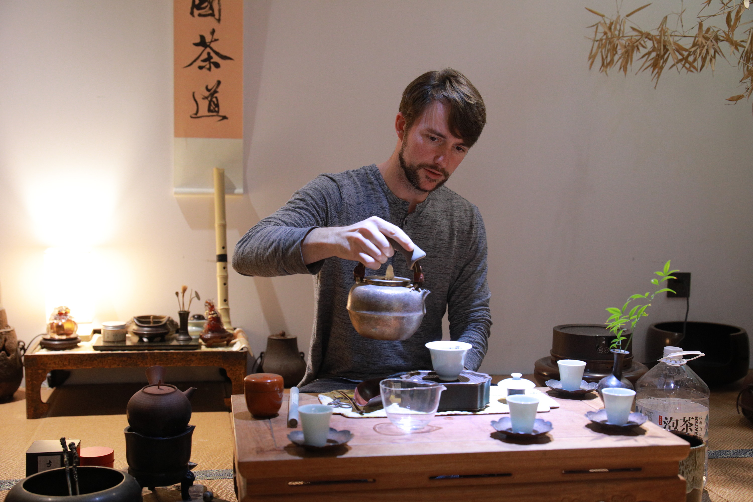 Chinese Tea Ceremony Experience -- Discover Ming & Qing Dynasty Tea 
