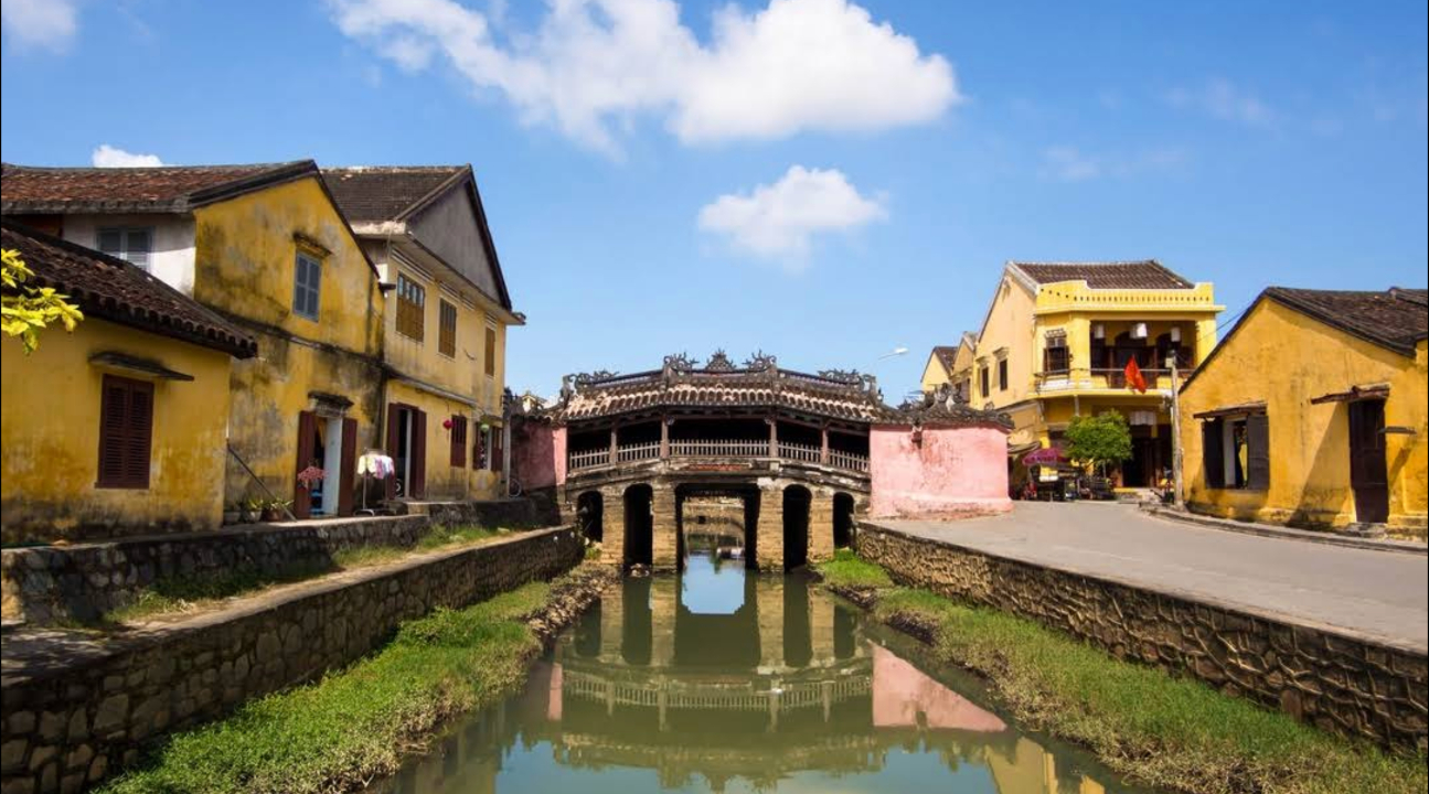 Private Check-out Tour: Hoi An, Spa & Airport Drop-off