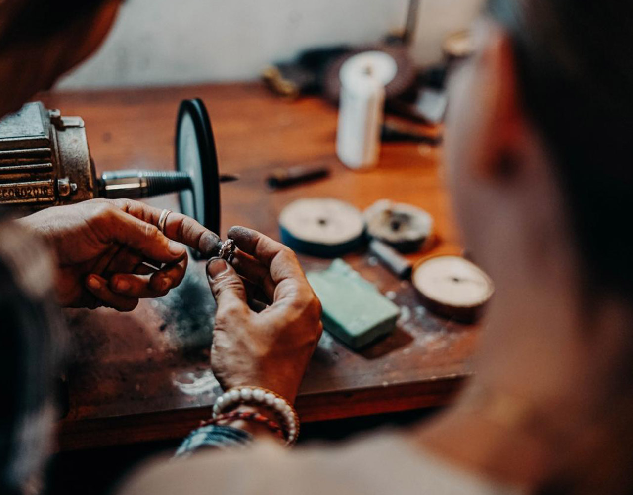 Silver Jewelry Making Class in Sanur