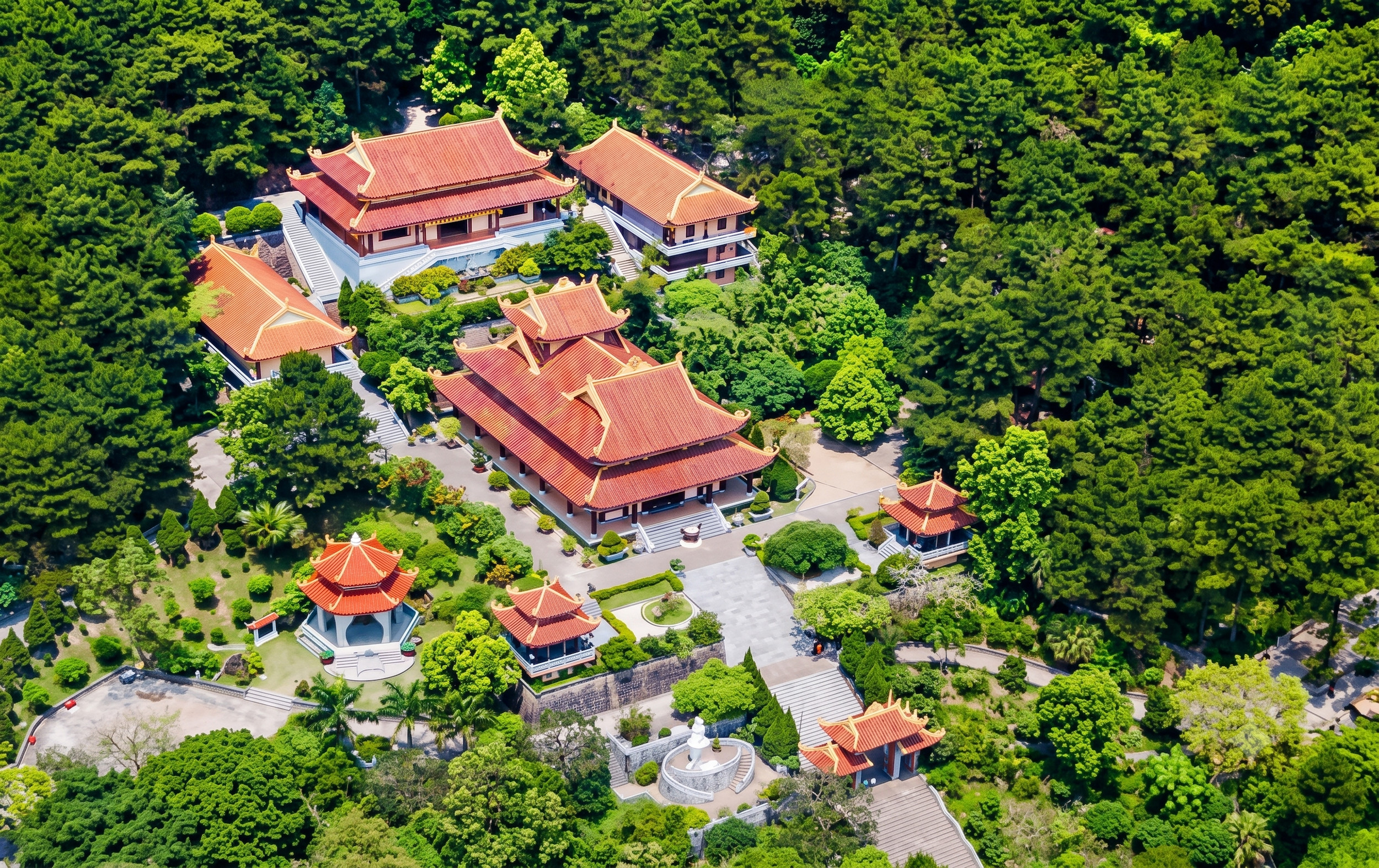 Tay Thien Cable Car in Tam Dao