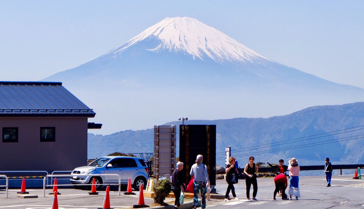 河口湖&新倉山淺間公園&富士山五合目&山中湖泡溫泉看富士山