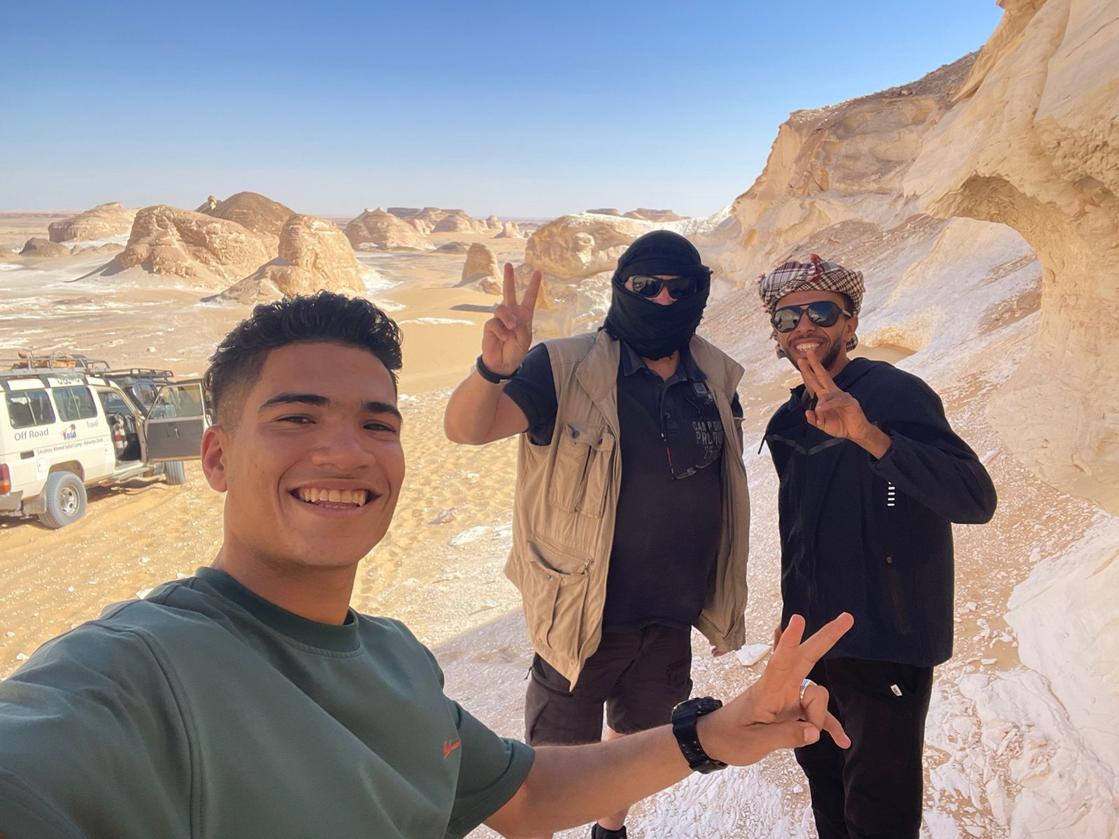 黑白沙漠兩日一夜難忘之旅