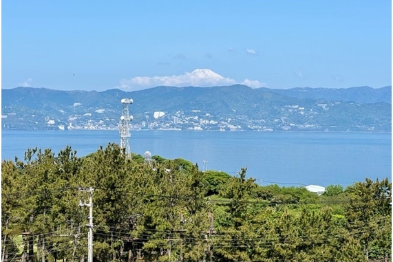 Atami: One-day tour to the popular resort island "Hatsushima" (depart from Tokyo)
