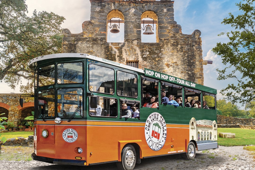 一站一站地探索歷史!🚋✨ 搭乘電車,瞭解這些標誌性地標背後的故事 一站一站地探索歷史!🚋✨ 搭乘電車,瞭解這些標誌性地標背後的故事