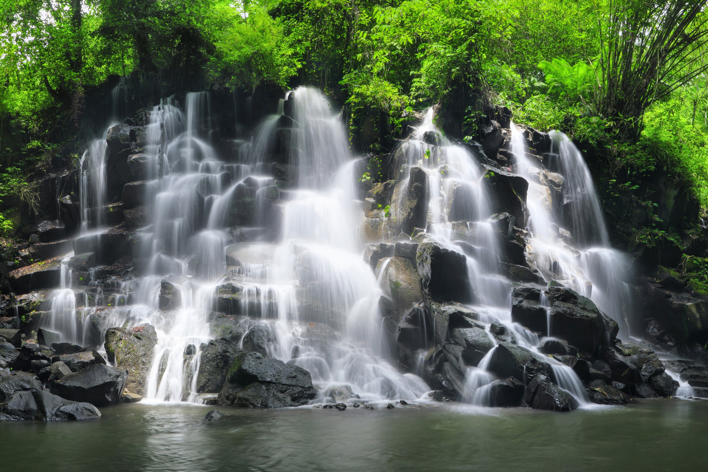 在Kanto Lampo瀑布拍攝一些適合在Instagram上分享的美照