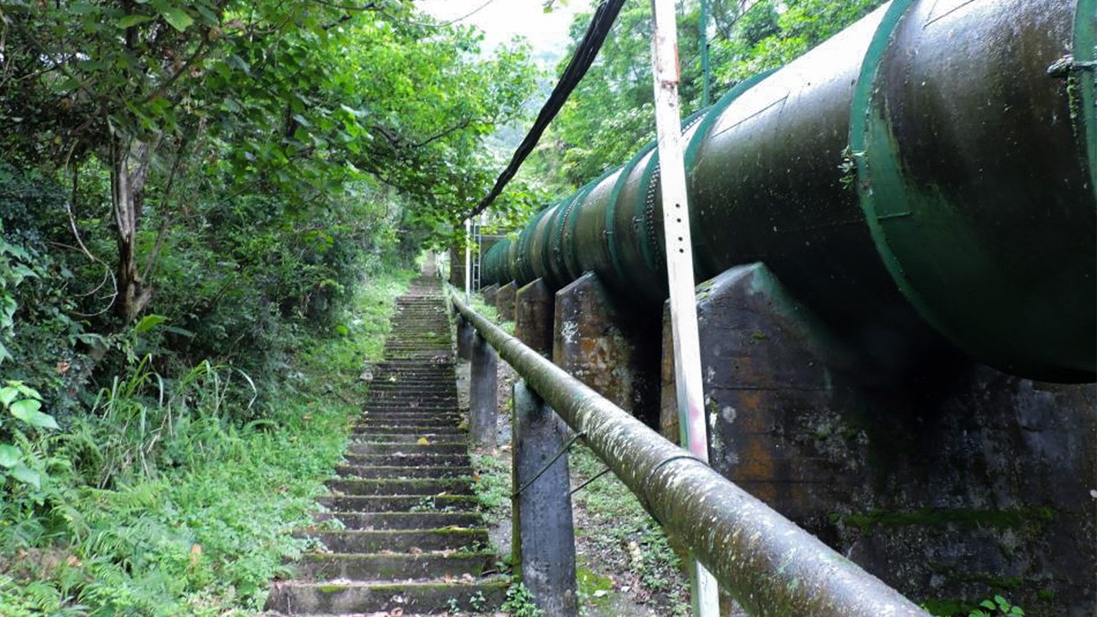 Hualien: Stairway to Heaven-Dekaron Trail Tour