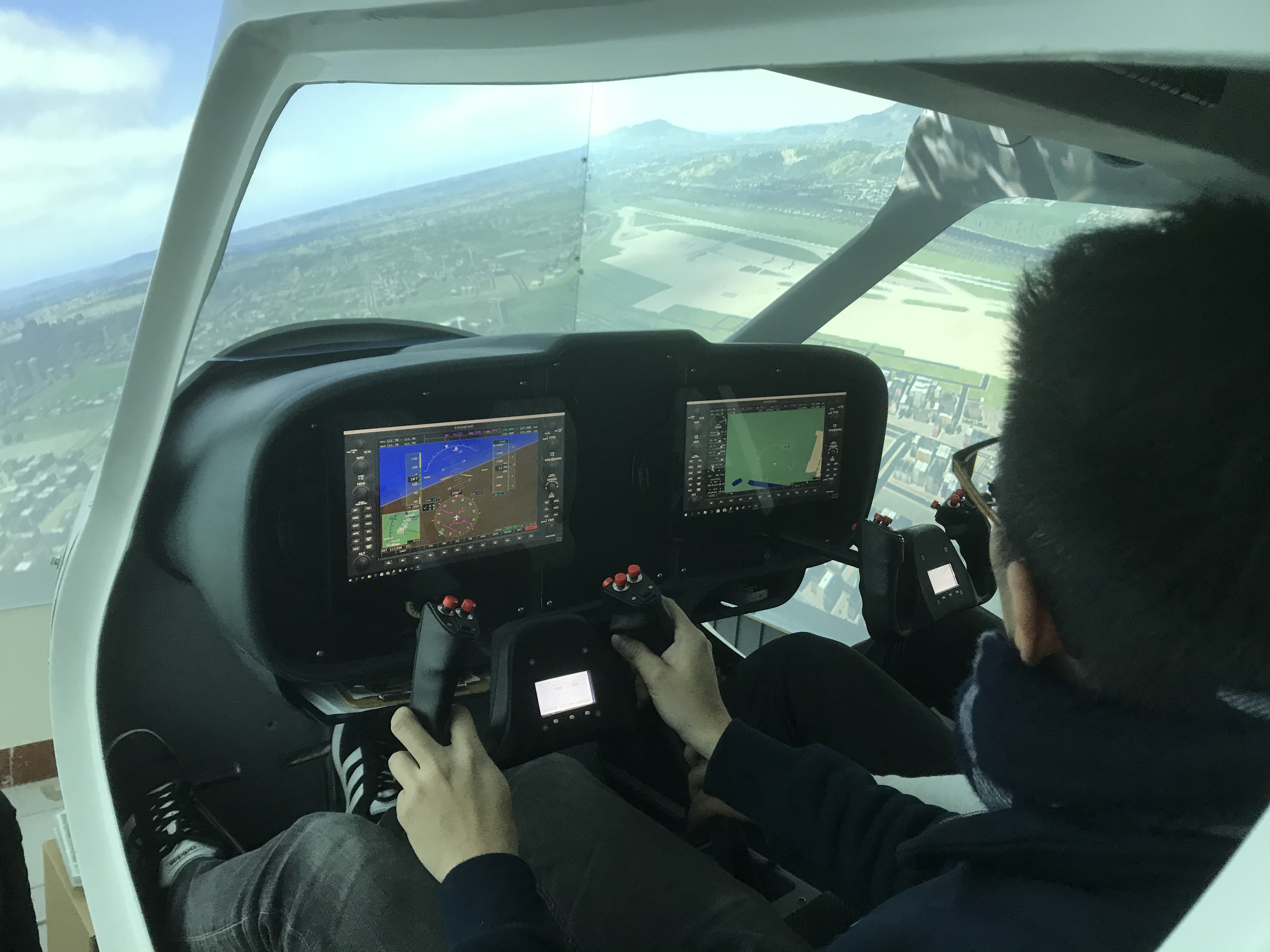 Taipei: RBF pre-flight dismantling - Small plane flight simulator experience (reservation required)