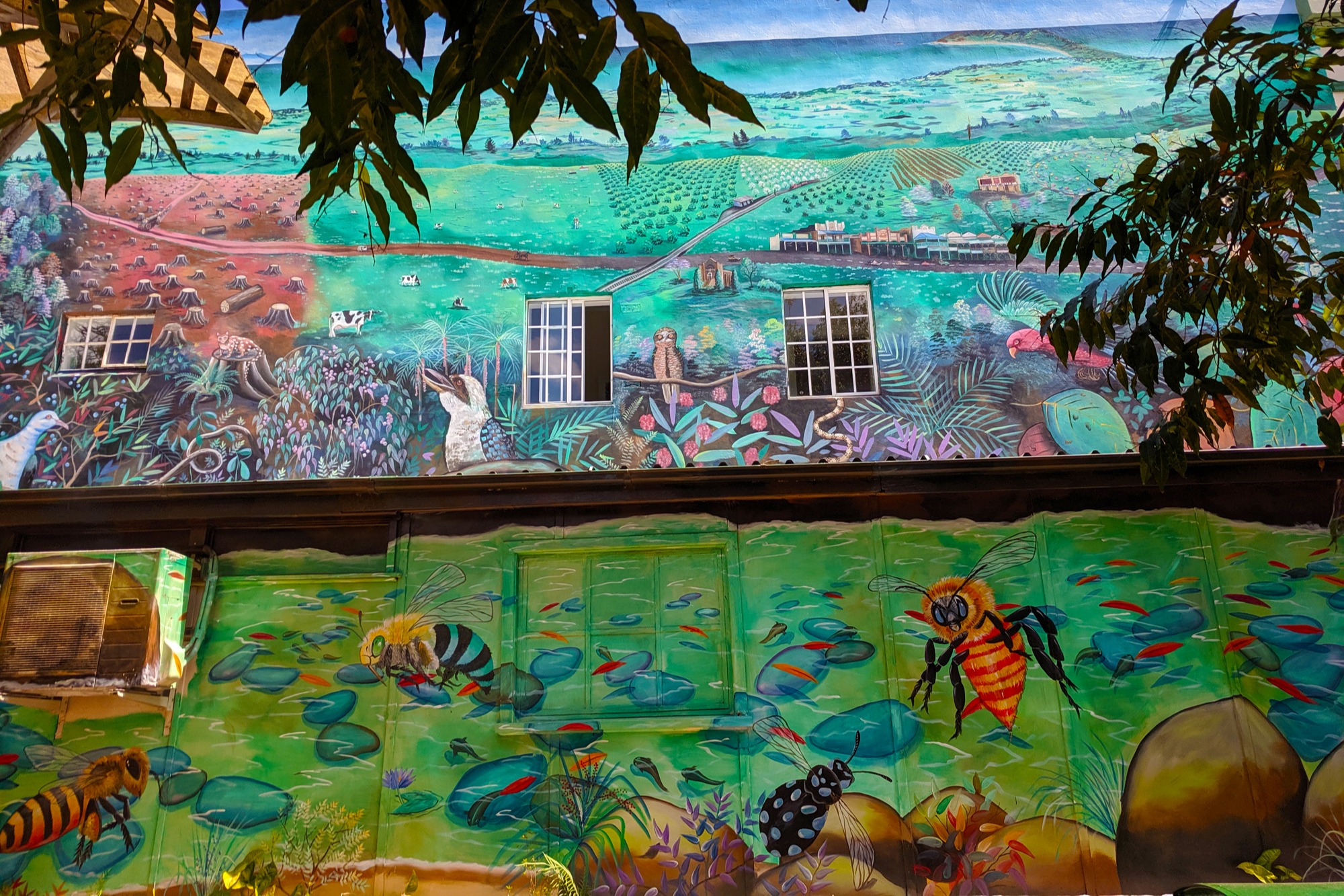 Byron Bay, Bangalow and Gold Coast Day Tour from Brisbane