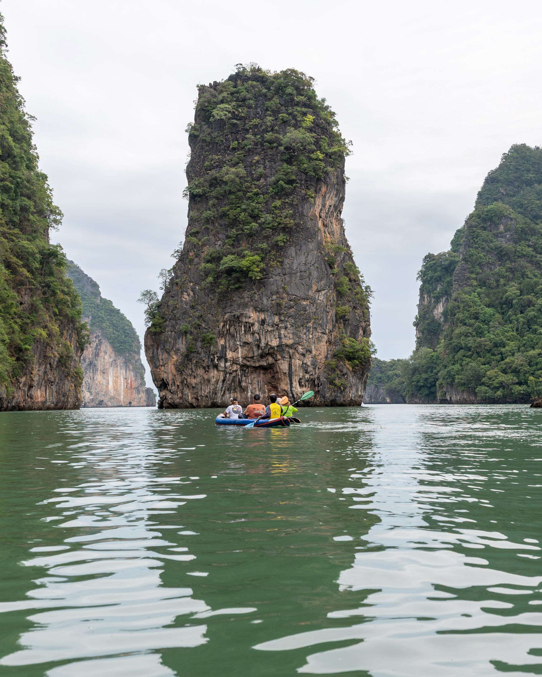 攀牙灣之旅：從普吉島探索007島及更多景點