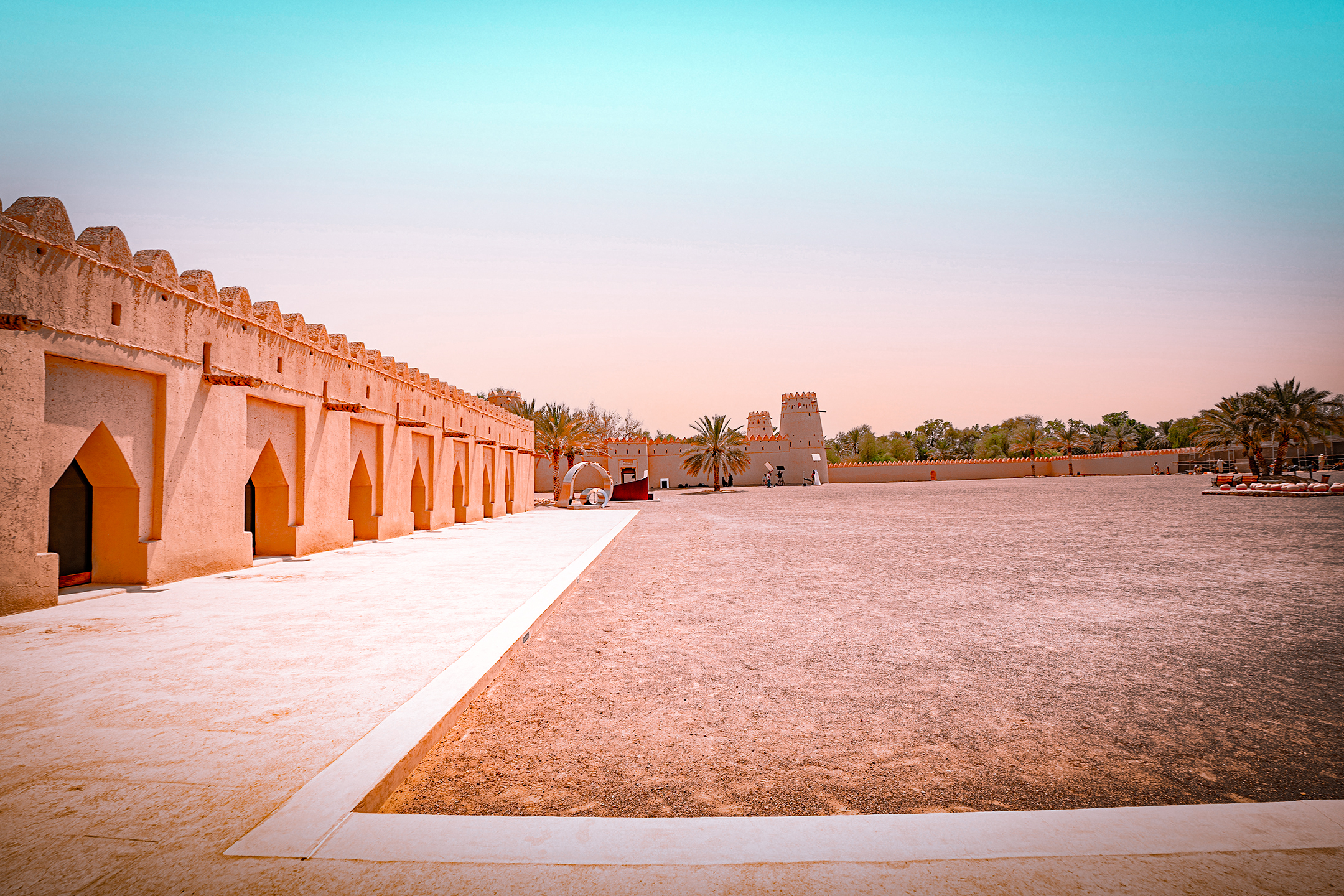 Abu Dhabi Al Ain Full-Day Historical and Cultural Tour