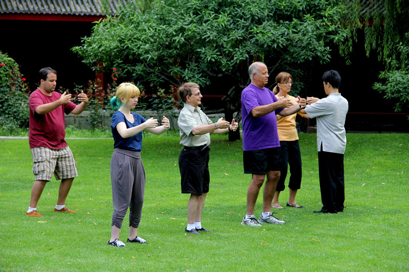 Temple of Heaven and Tai Chi Tour