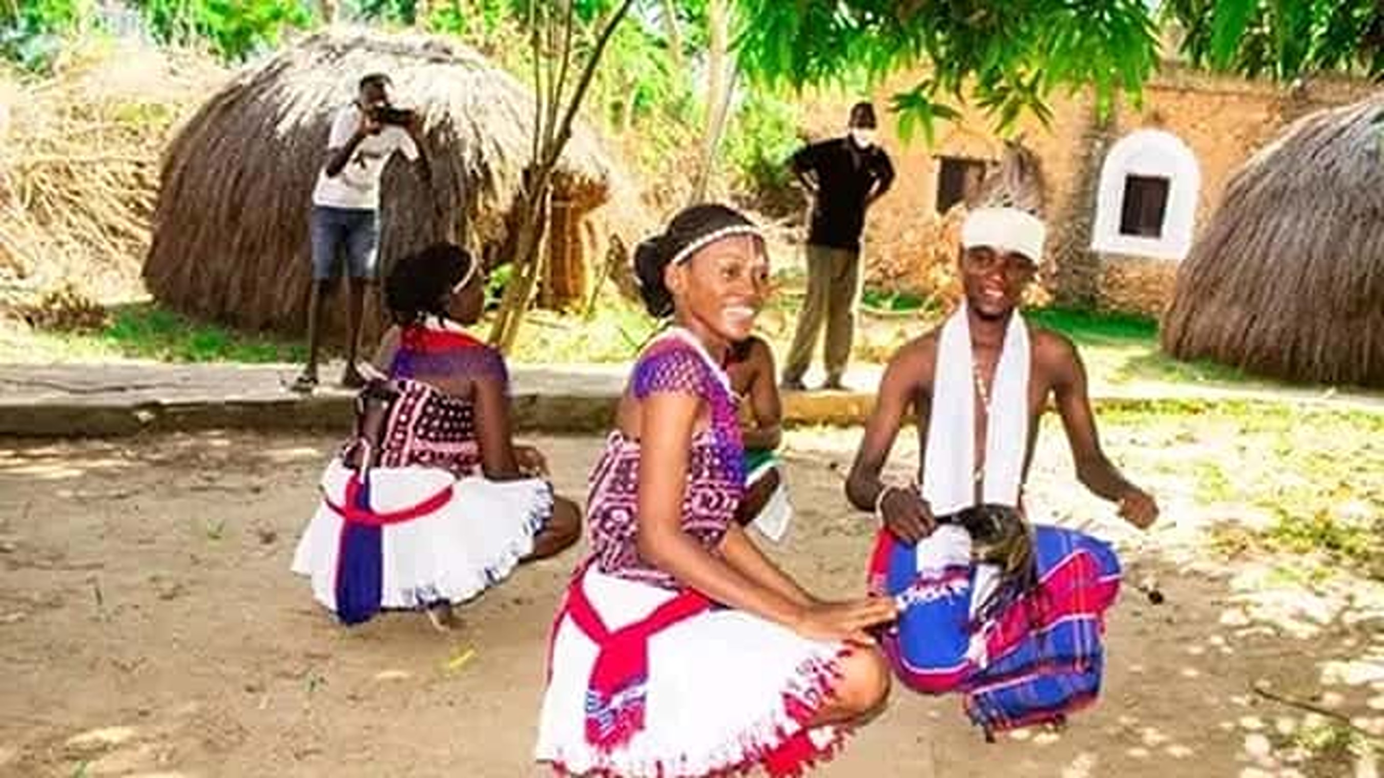 Mombasa: Bombolulu Workshops and Cultural Centre Guided Tour
