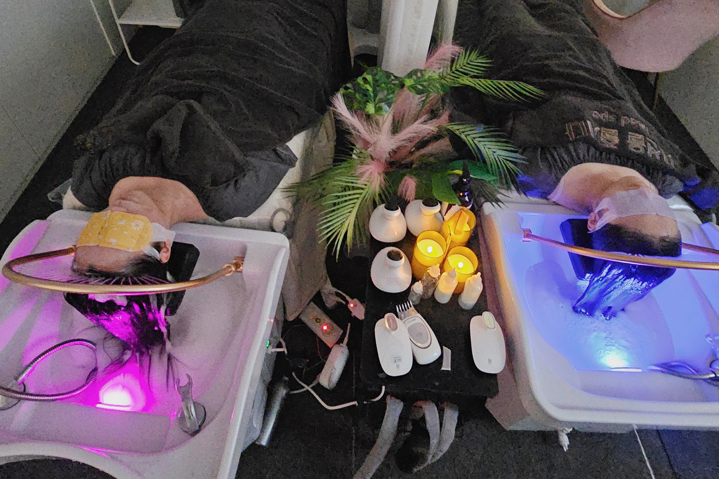 這是擁有兩種主題的私人包廂，可同時容納 1 至 4 位賓客。
