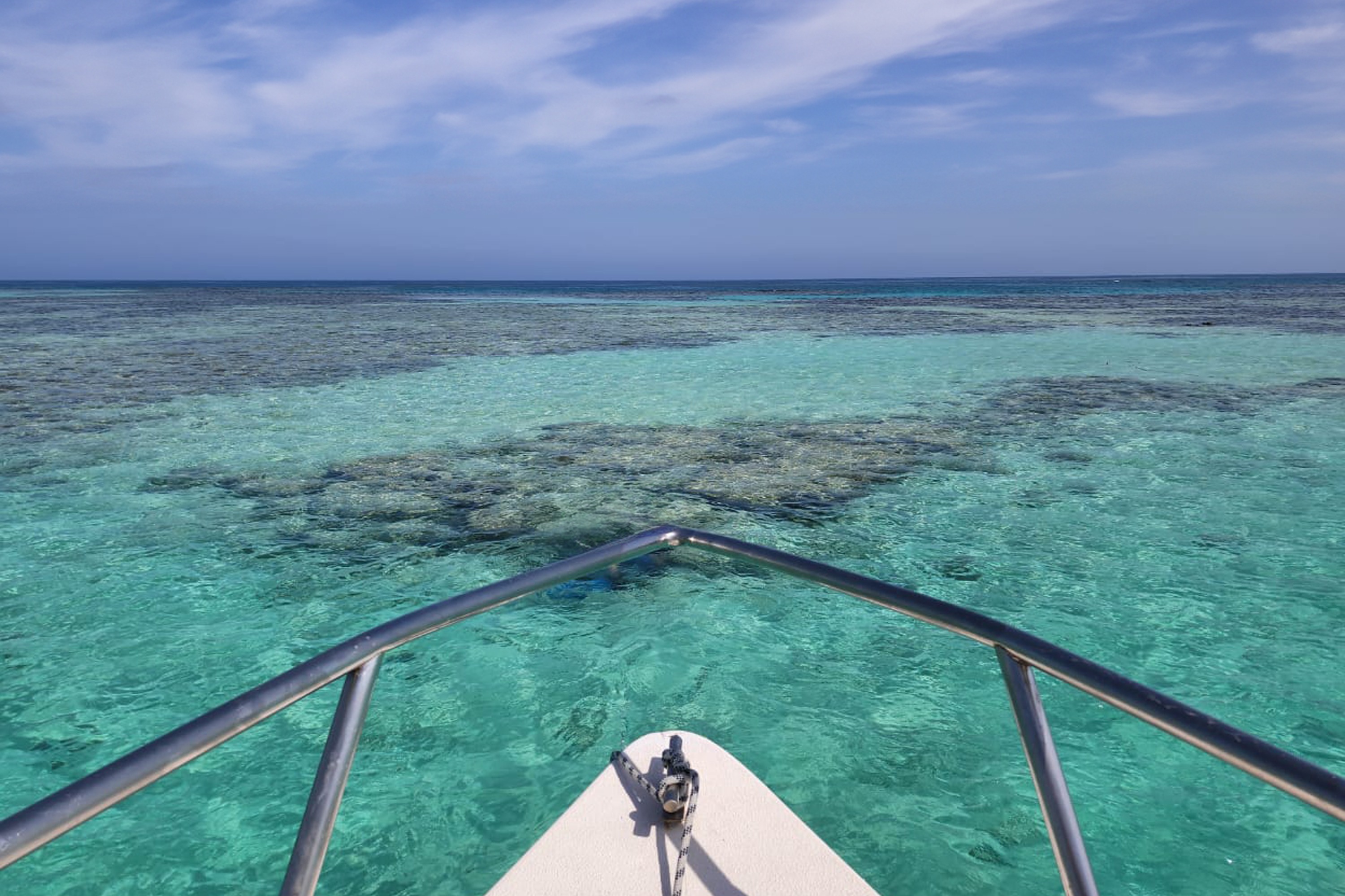 Boat trip to Bayada Island with snorkeling experience in Jeddah