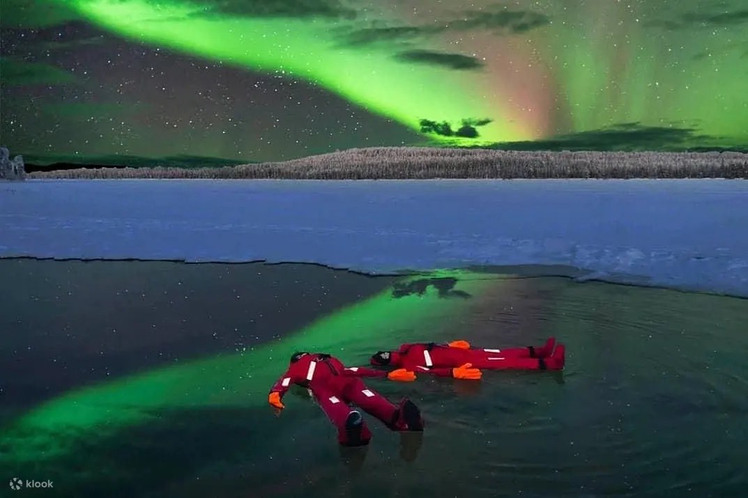 Ice Floating with Aurora Borealis Tour from Rovaniemi