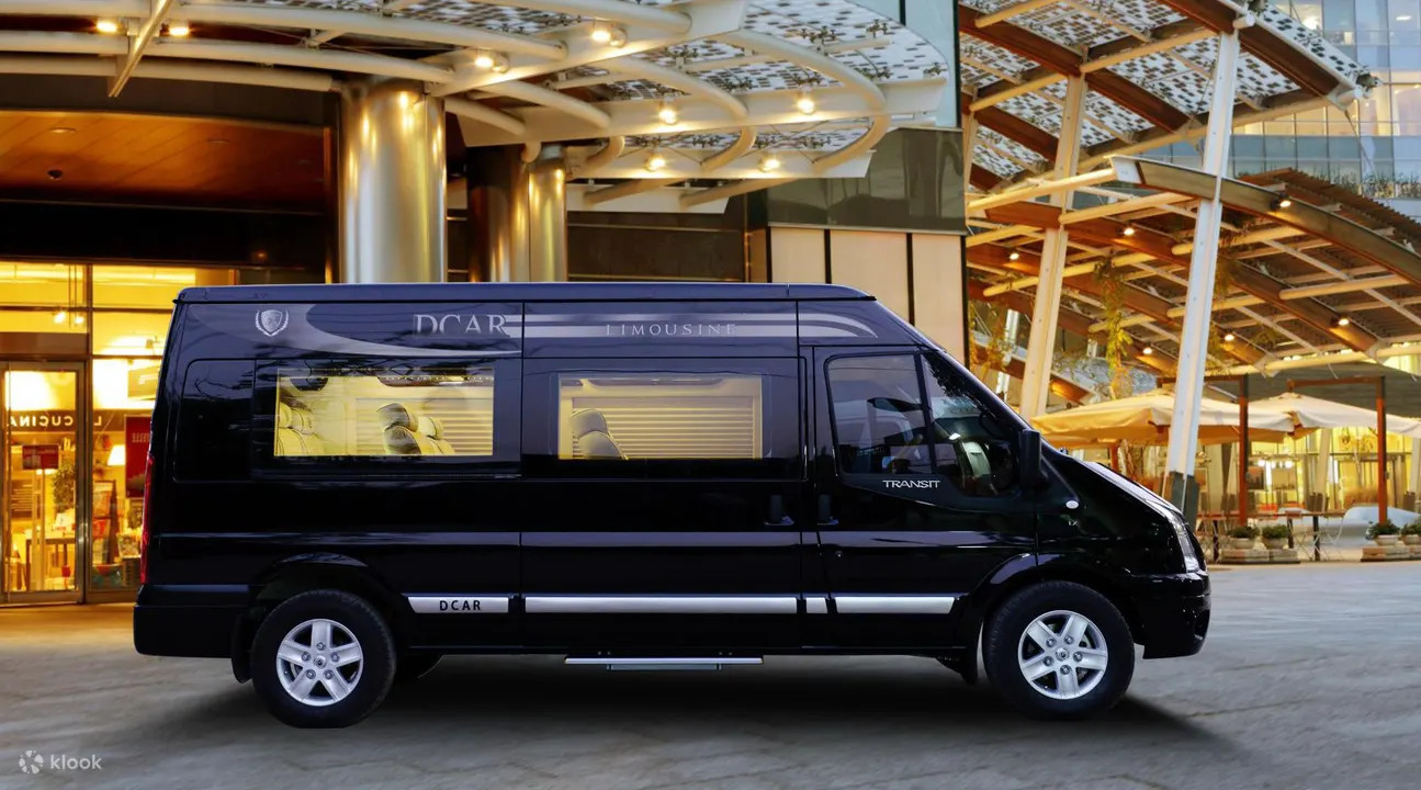 Ha Long - Ha Noi/Sapa Limousine by Thang Long Ha Noi Limousine