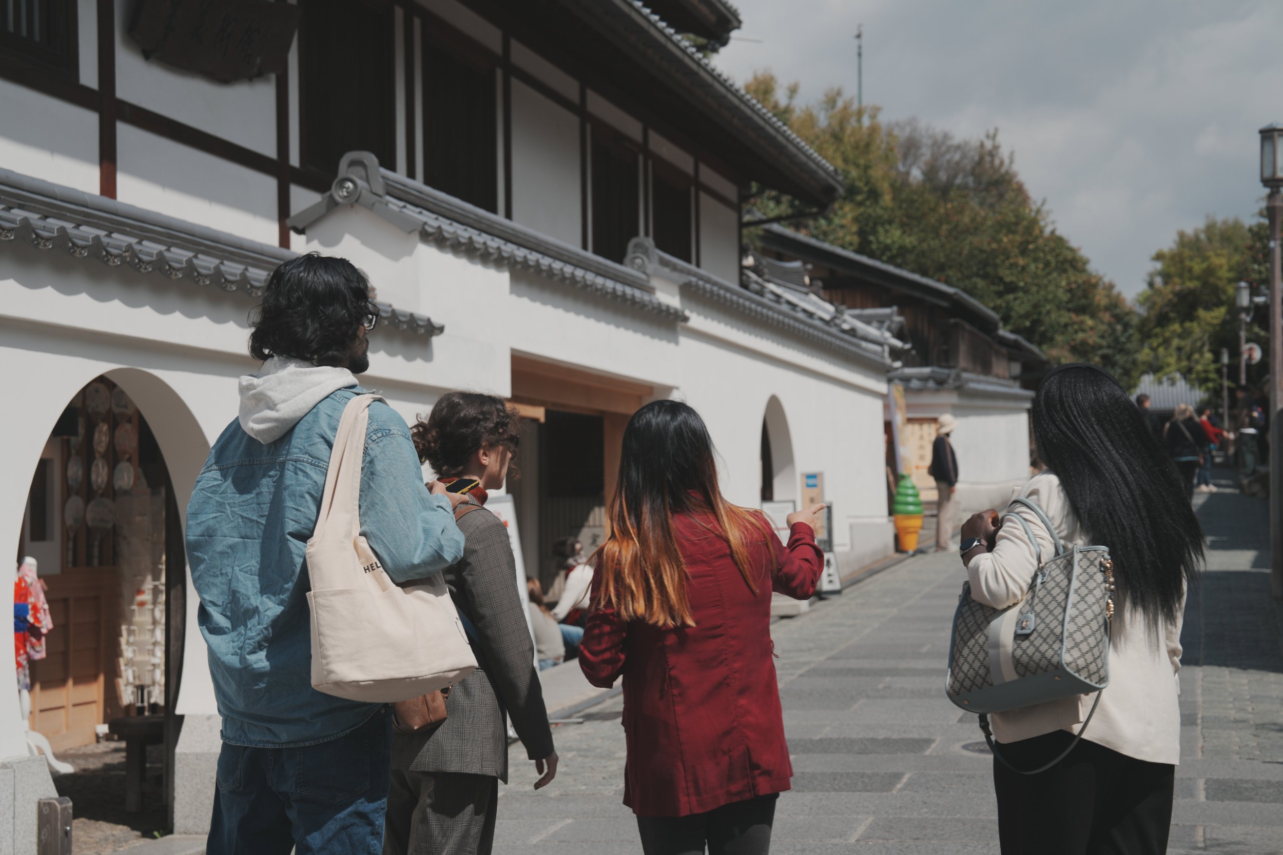 京都一日遊：永恆的地標和隱藏的瑰寶