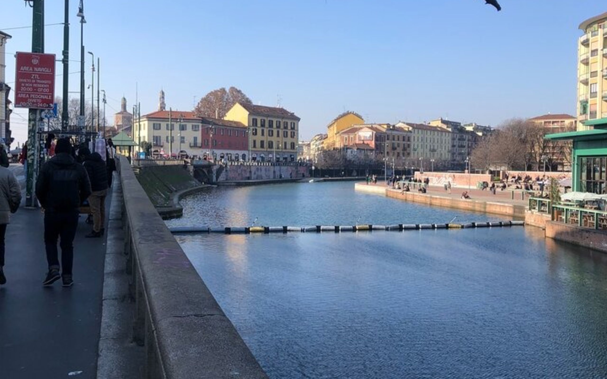 漫步在迷人的納維利運河畔，感受歷史與美食交織的精彩體驗