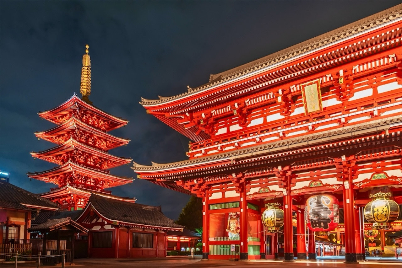Tokyo 1-Hour Night Photography Tour of Asakusa