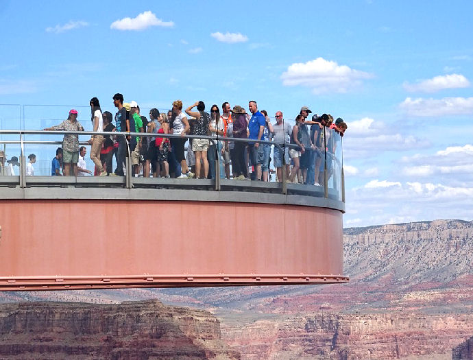 Small-Group Grand Canyon Skywalk & Hoover Dam Tour