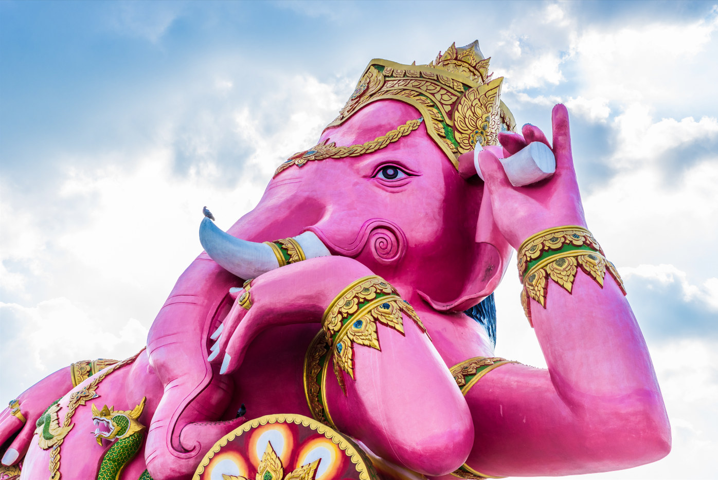 1 Day Temple Tour: Elephant God & Golden Temples