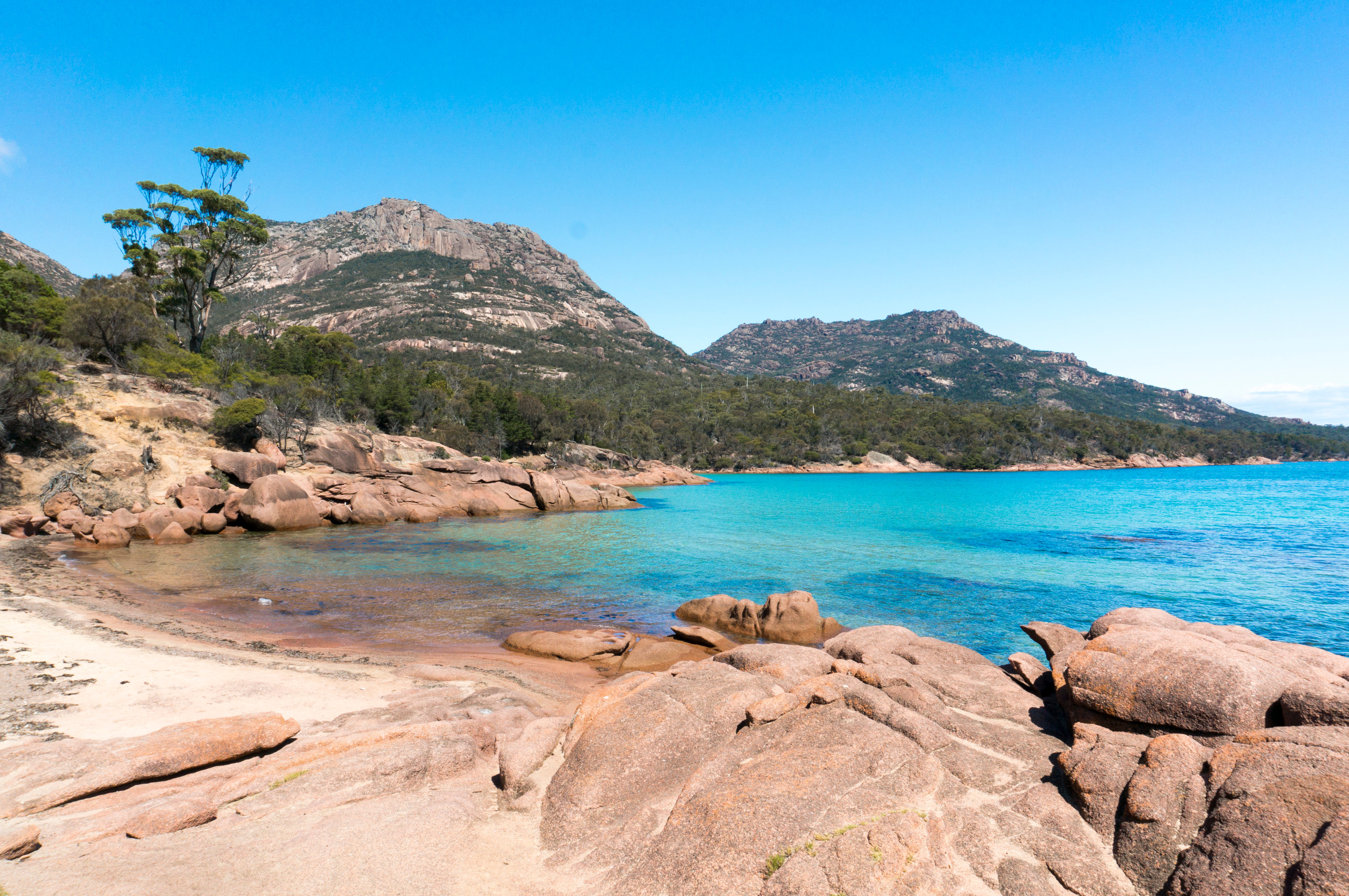 酒杯灣（Wineglass Bay）& 菲欣納（Freycinet）一日遊（霍巴特出發）