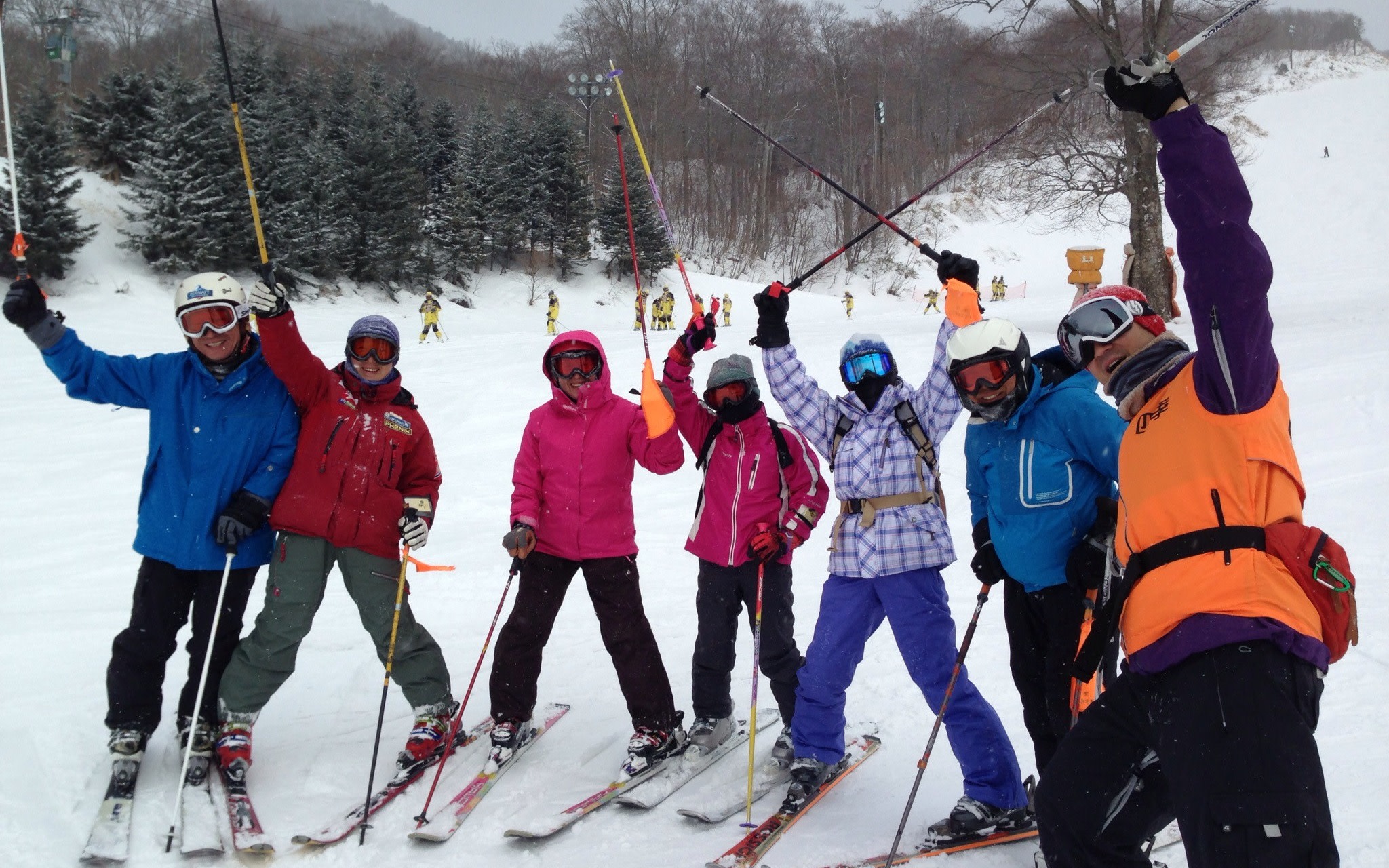 [Shinjuku Departure | Round-Trip Bus] Morning Departure - Joetsu Kokusai Ski Resort Day Trip | Optional Ski Board 2-Piece Set or Double Board Skiing 3-Piece Set + Ski Wear Set 1-Day Rental